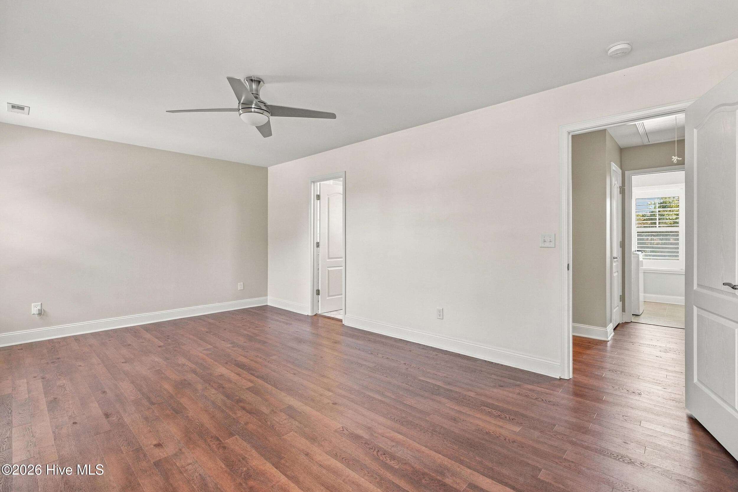 Single Family Residence at 1570 Stones Edge Loop, Wilmington, NC 28405, photo 22 of 64