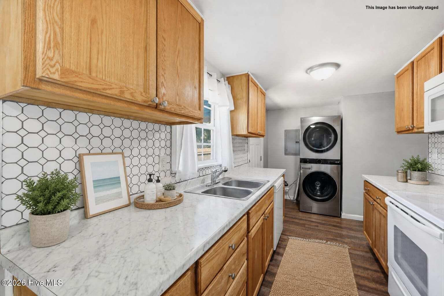 Virtually Stage - 518 Ruth Avenue, New Bern, NC 28560
