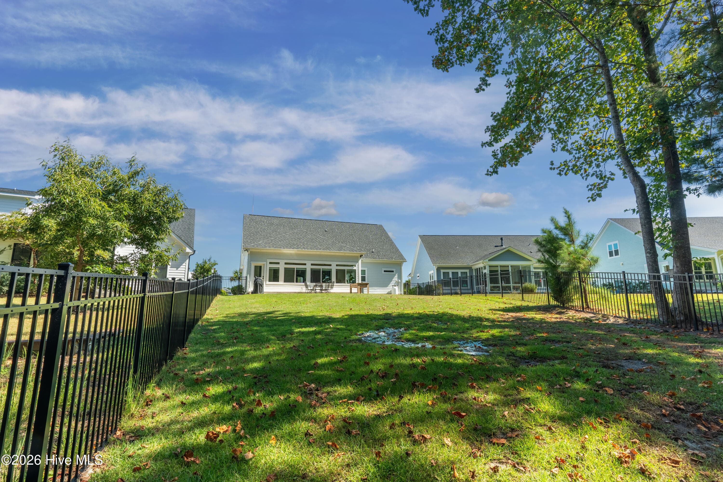 Single Family Residence at 320 Summerhouse Drive, Holly Ridge, NC 28445, photo 38 of 55