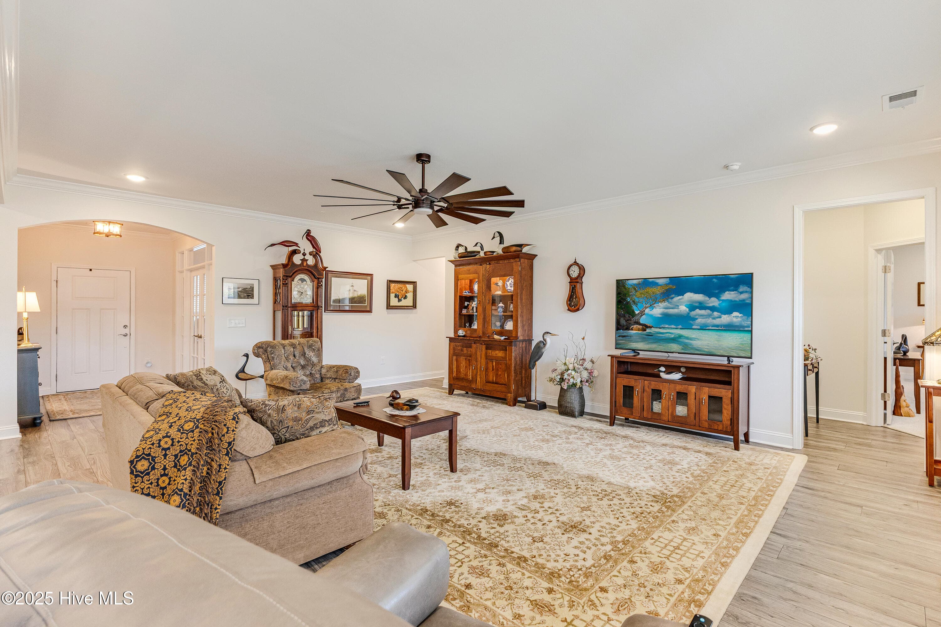 Single Family Residence at 113 Eagle Claw Drive, Calabash, NC 28467, photo 8 of 55