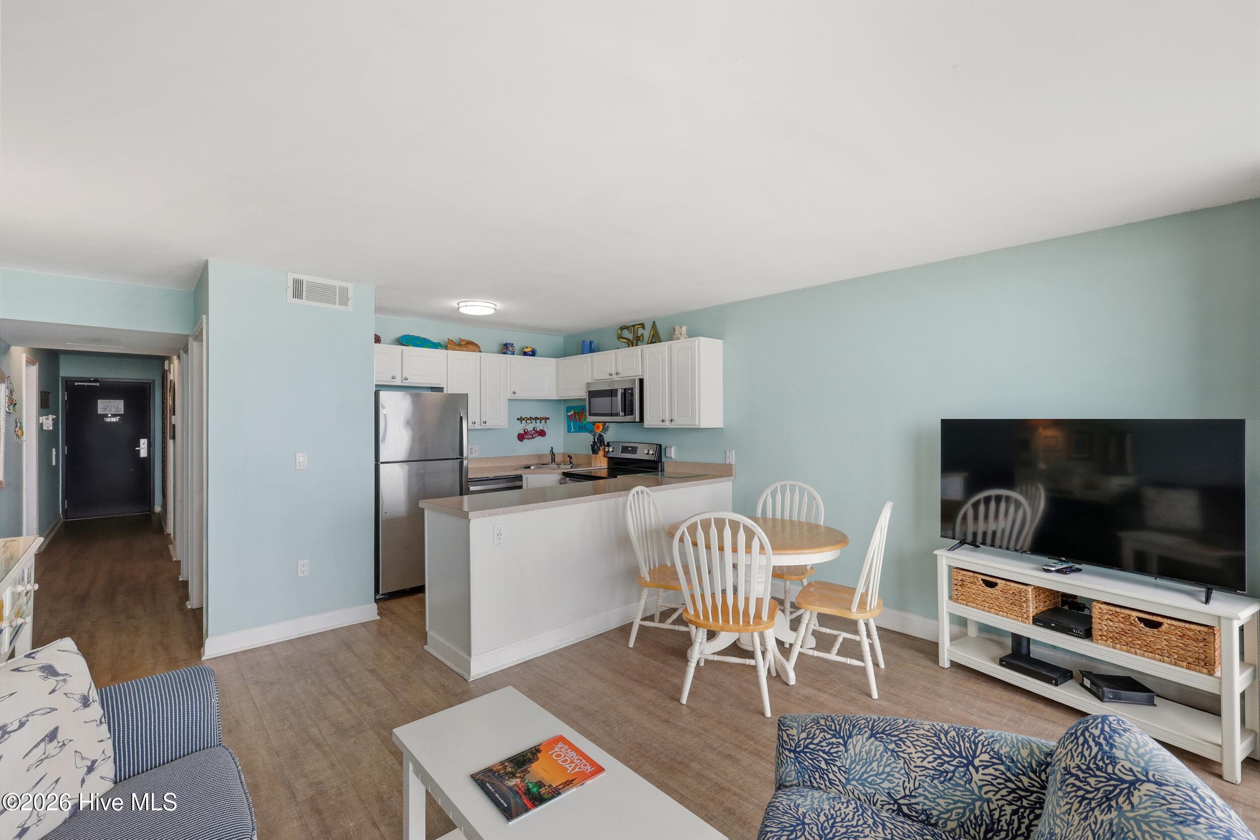 Condominium at 1615 Lake Park Boulevard S Unit 612, Carolina Beach, NC 28428, photo 10 of 38