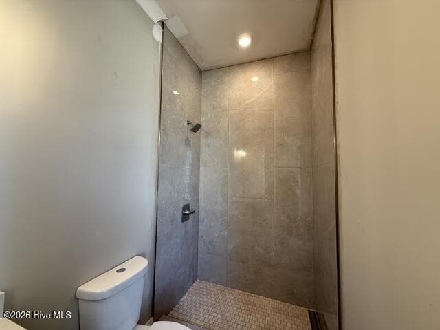 Single Family Residence at 404 Ocean Drive ., Emerald Isle, NC 28594, photo 19 of 25