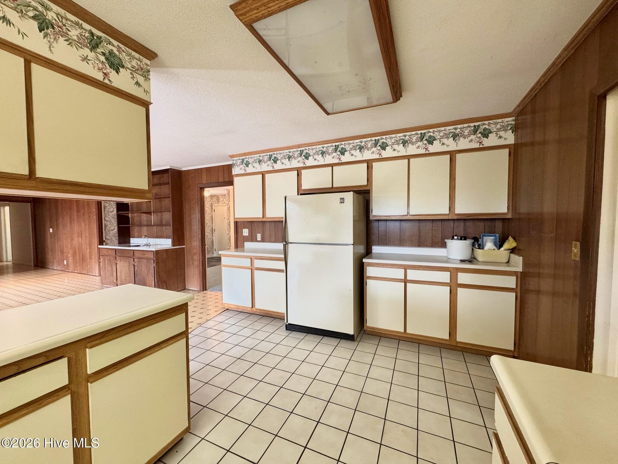 Single Family Residence at 2206 Second Avenue, Elizabethtown, NC 28337, photo 15 of 44