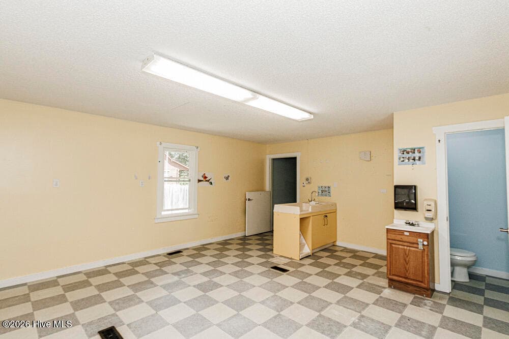Commercial Sale at 2070 S 1st Street, Nashville, NC 27856, photo 7 of 8