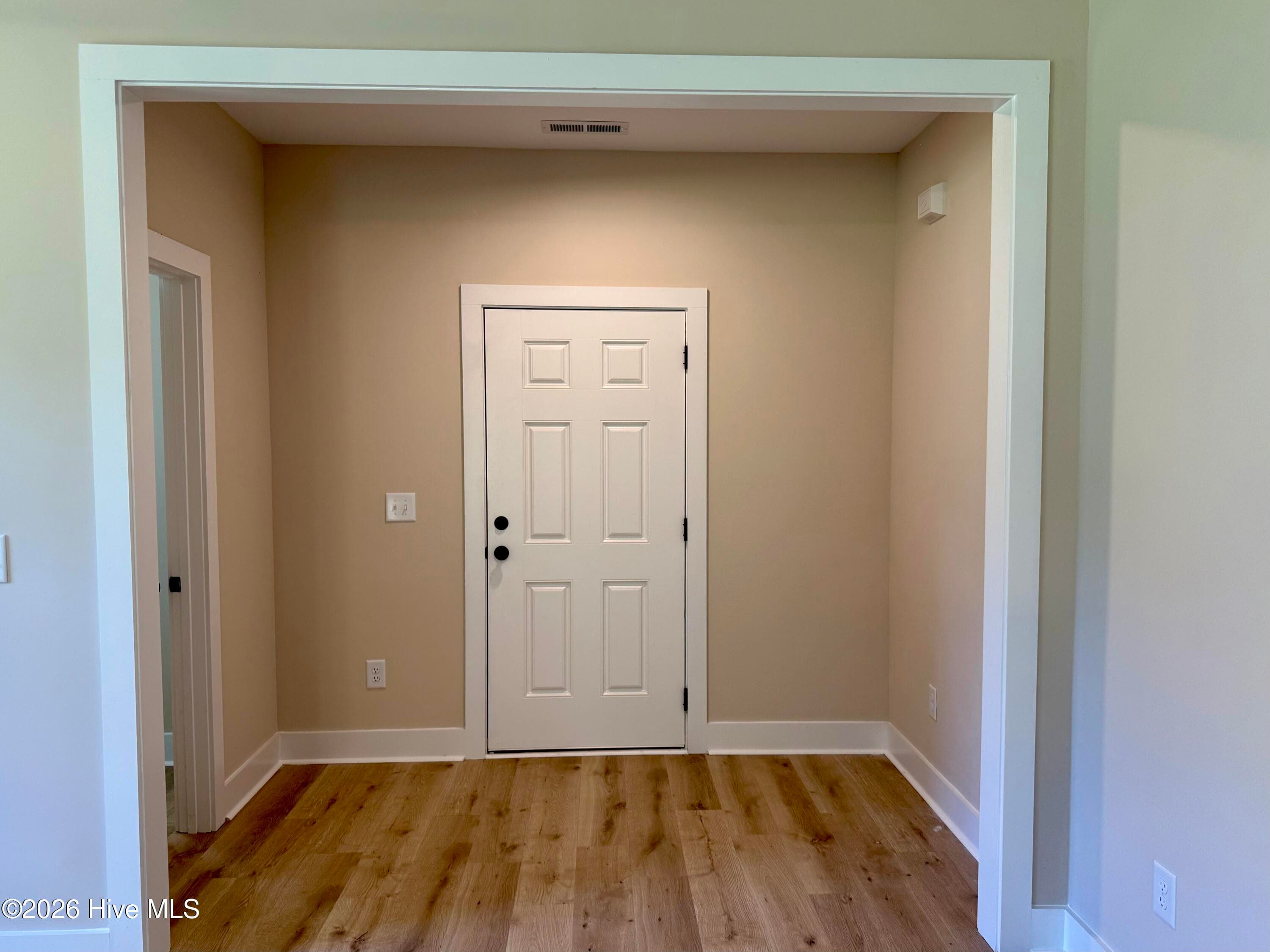 Single Family Residence at 187 Spring Meadows Drive, Aberdeen, NC 28315, photo 7 of 28