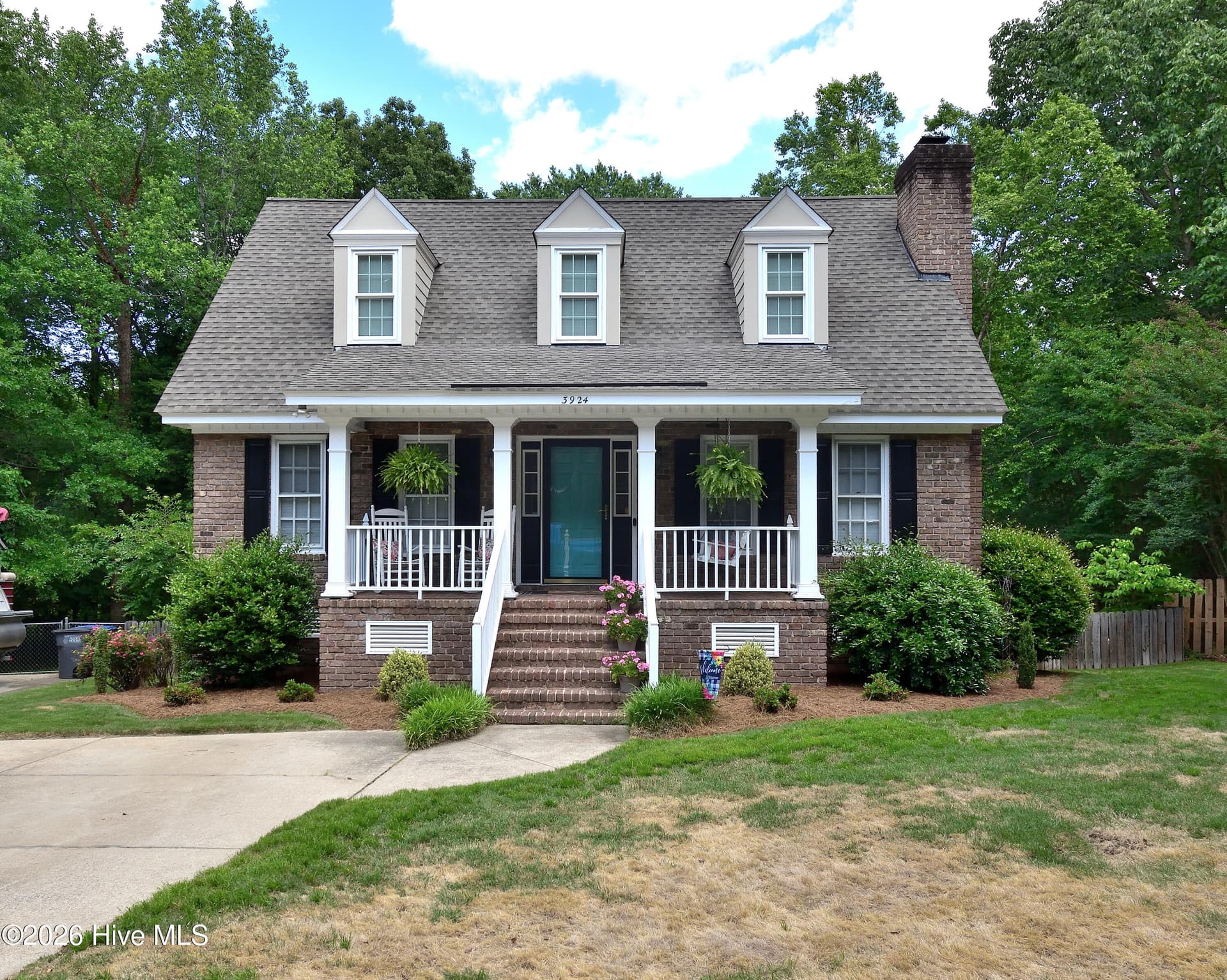 Single Family Residence at 3924 Crosswinds Drive, Rocky Mount, NC 27803, photo 2 of 92