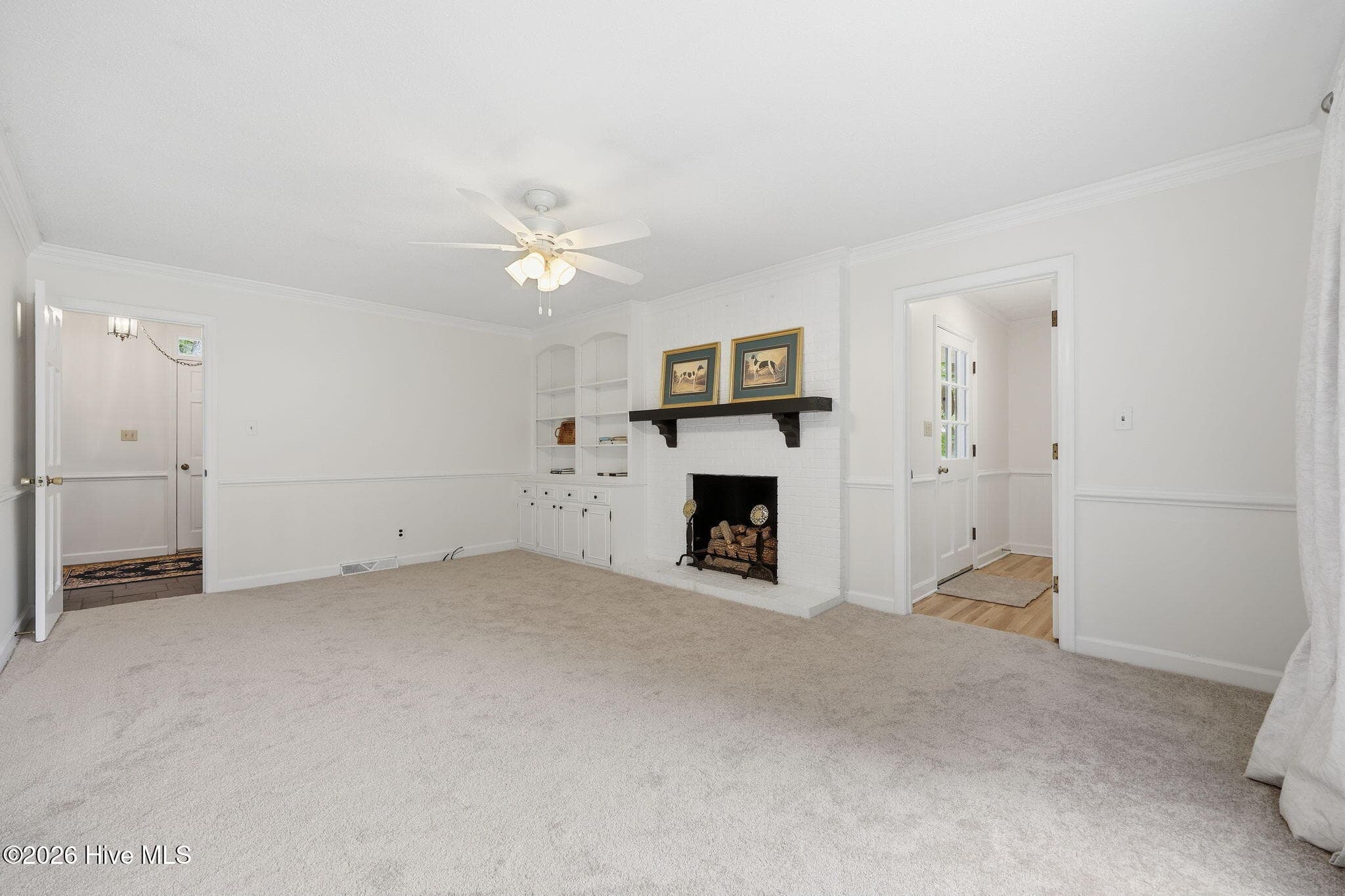 Single Family Residence at 111 N Wedgewood Drive, Washington, NC 27889, photo 3 of 5