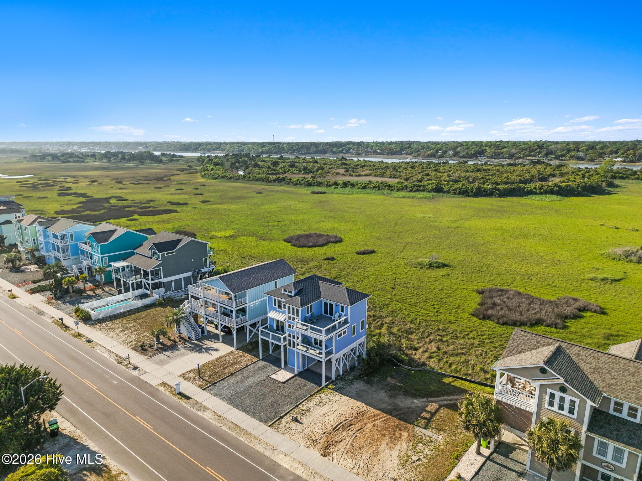 Single Family Residence at 598 Ocean Boulevard W, Holden Beach, NC 28462, photo 35 of 68