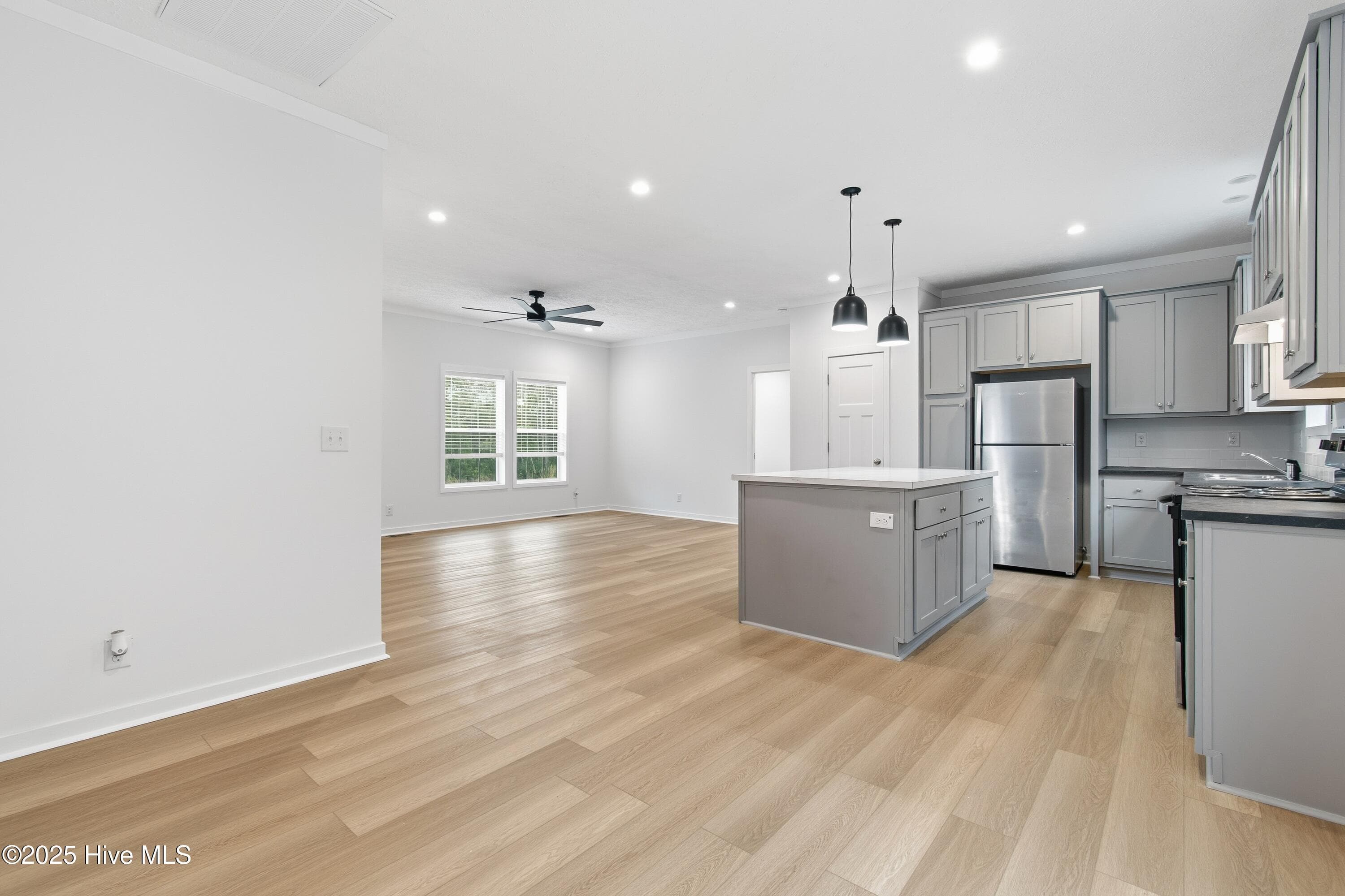 Single Family Residence at 530 Sioux Road, Southport, NC 28461, photo 11 of 31