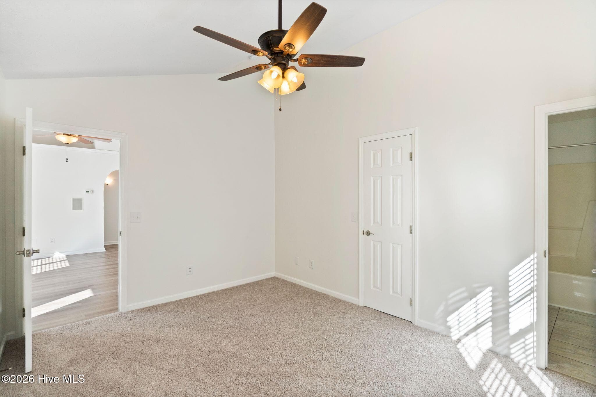 Single Family Residence at 811 Grathwol Drive, Wilmington, NC 28405, photo 29 of 41