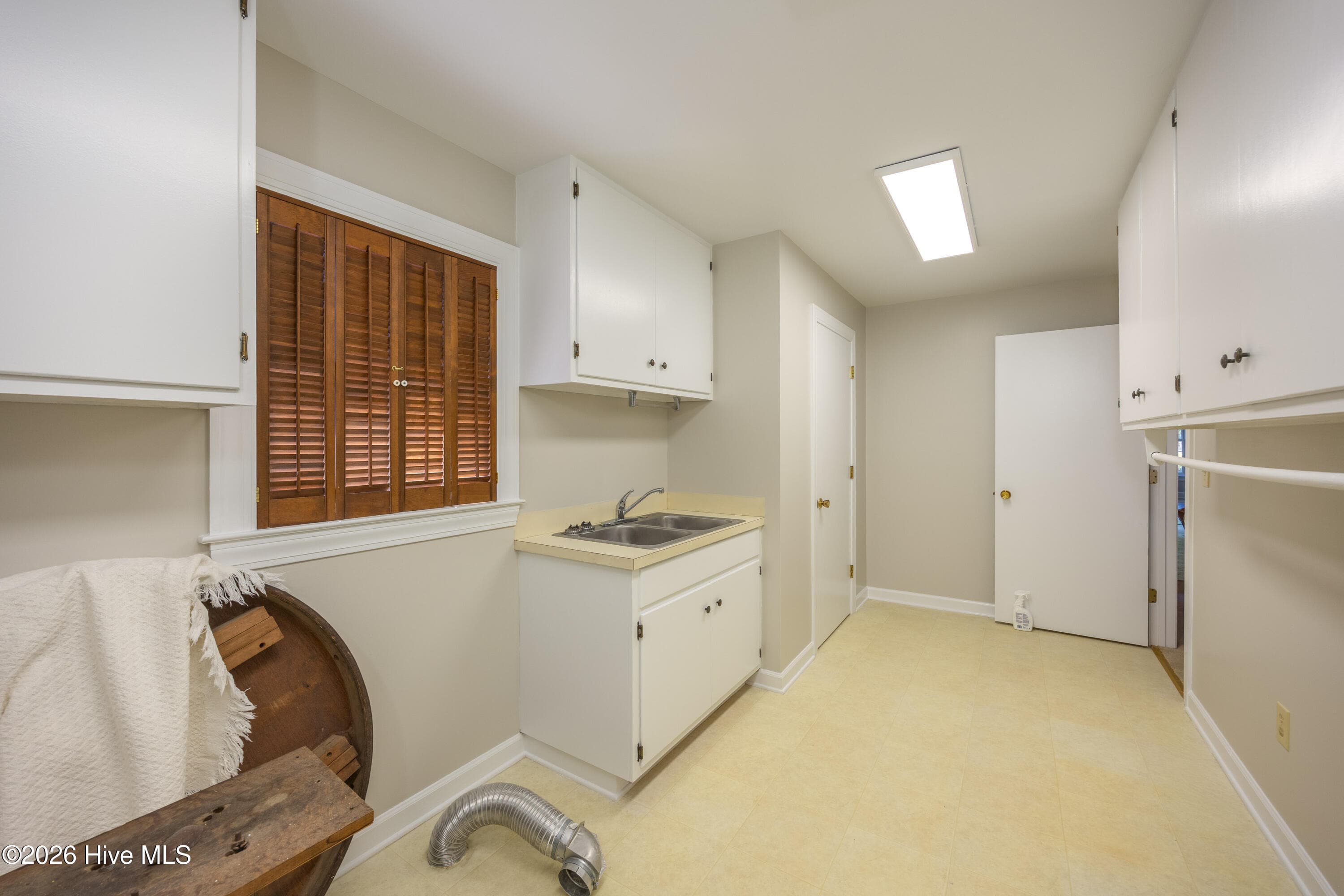 Single Family Residence at 502 N Main Street, Salemburg, NC 28385, photo 15 of 37