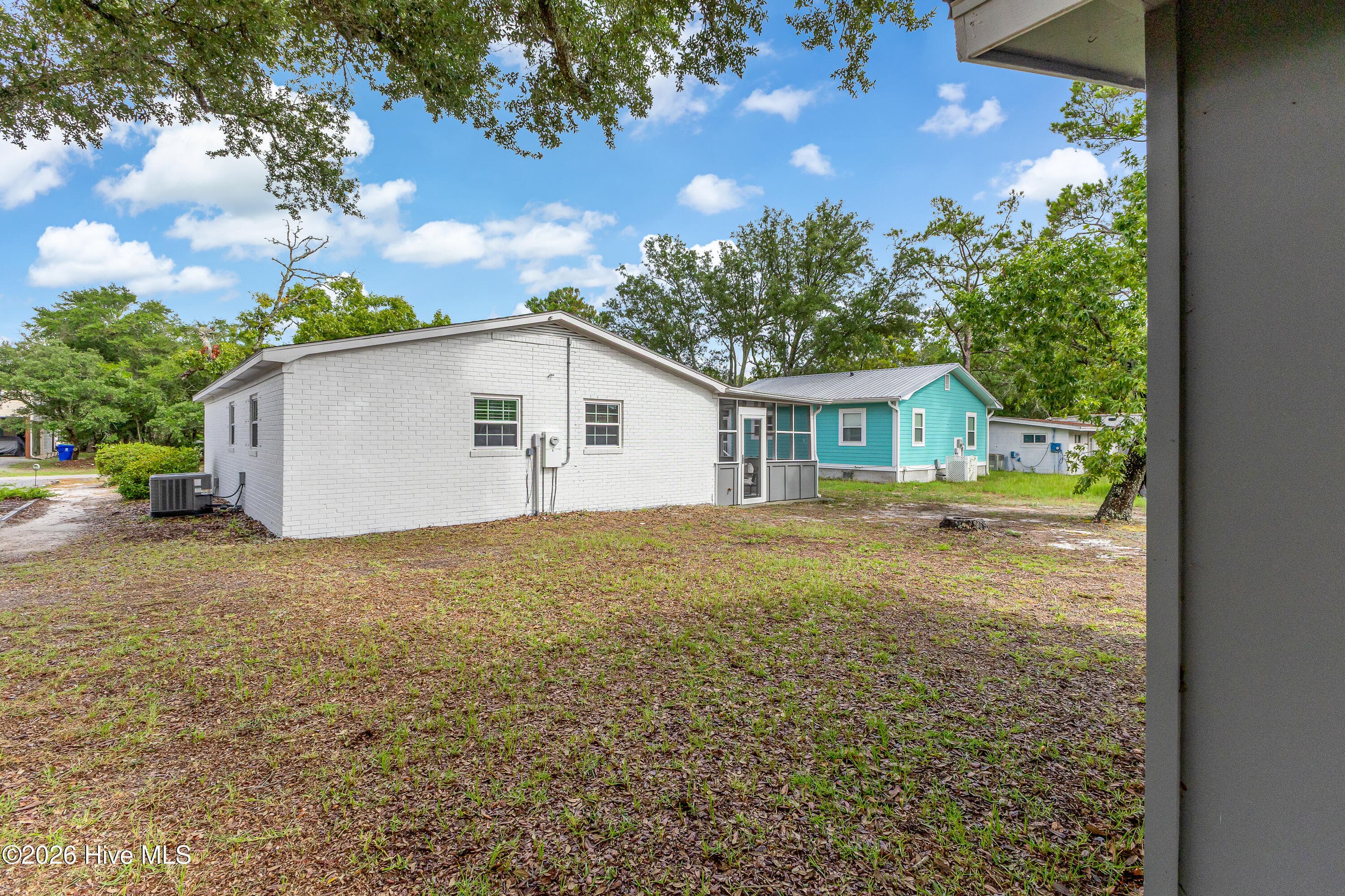 Single Family Residence at 139 NE 18th Street, Oak Island, NC 28465, photo 26 of 28