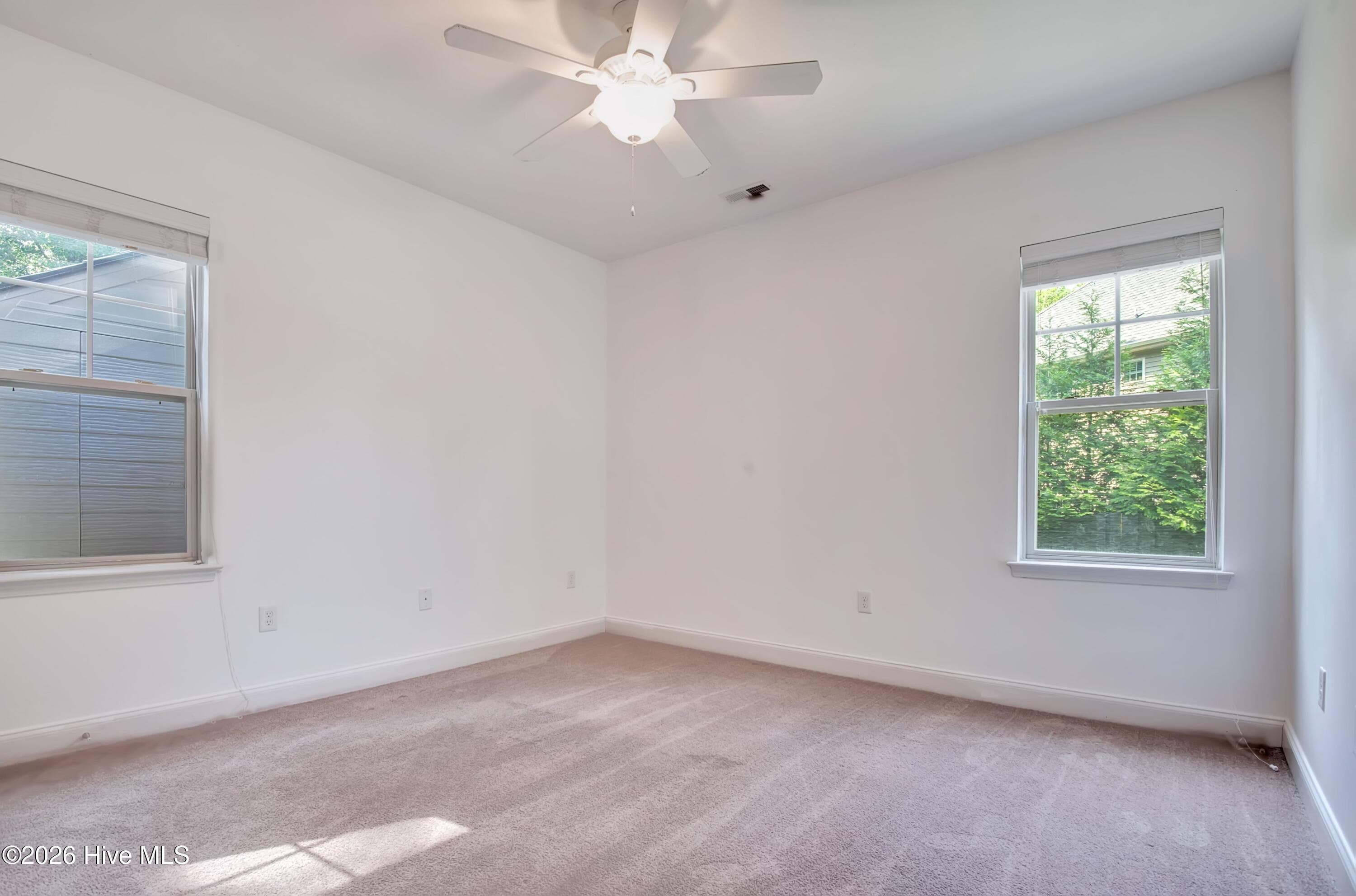 Single Family Residence at 105 Birdsong Court, Aberdeen, NC 28315, photo 14 of 40