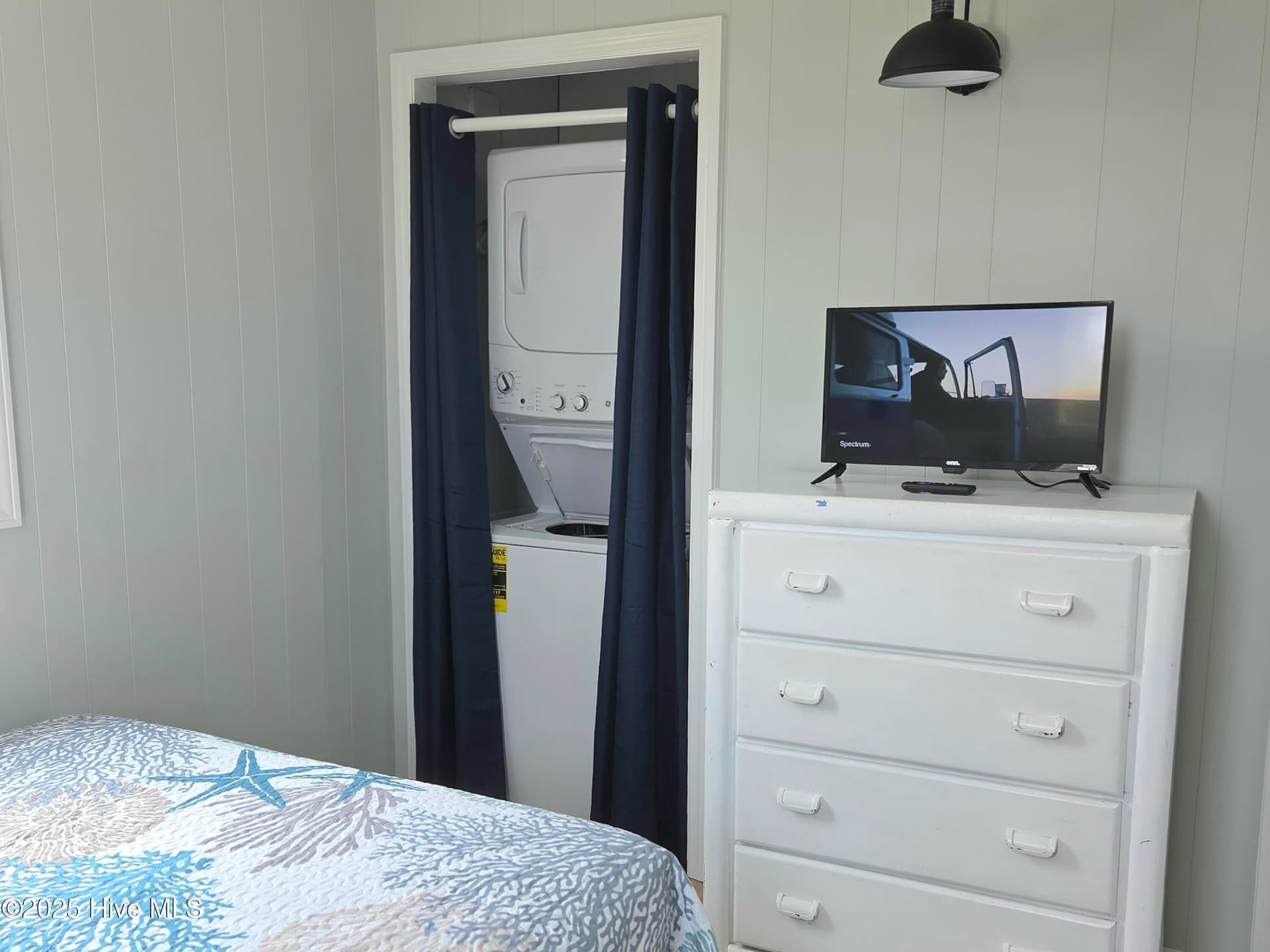 1103 Ocean Drive E & W, Emerald Isle, NC 28594