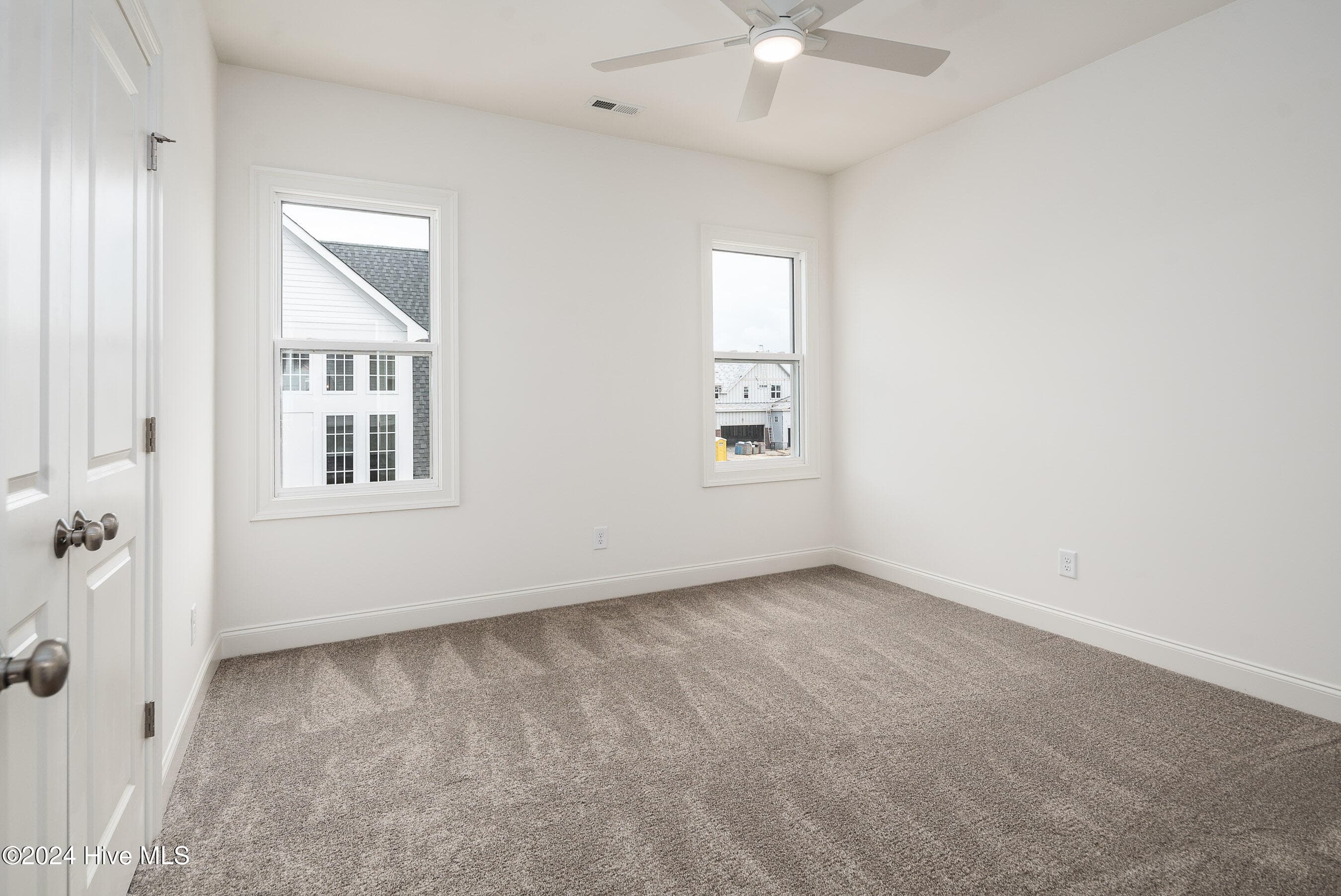 Single Family Residence at 138 Pine Tree Point, Snow Hill, NC 28580, photo 31 of 44