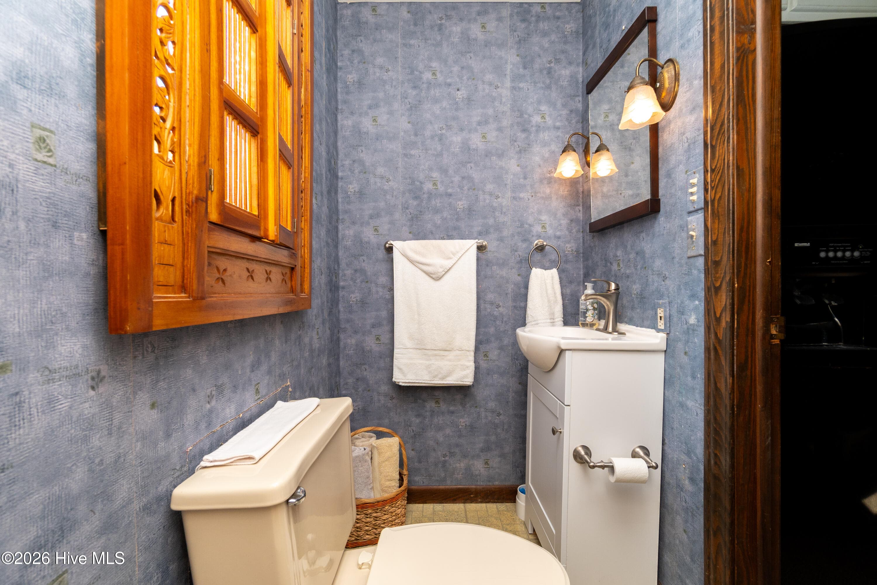 Full bathroom in utility - 405 Driftwood Drive, Elizabeth City, NC 27909