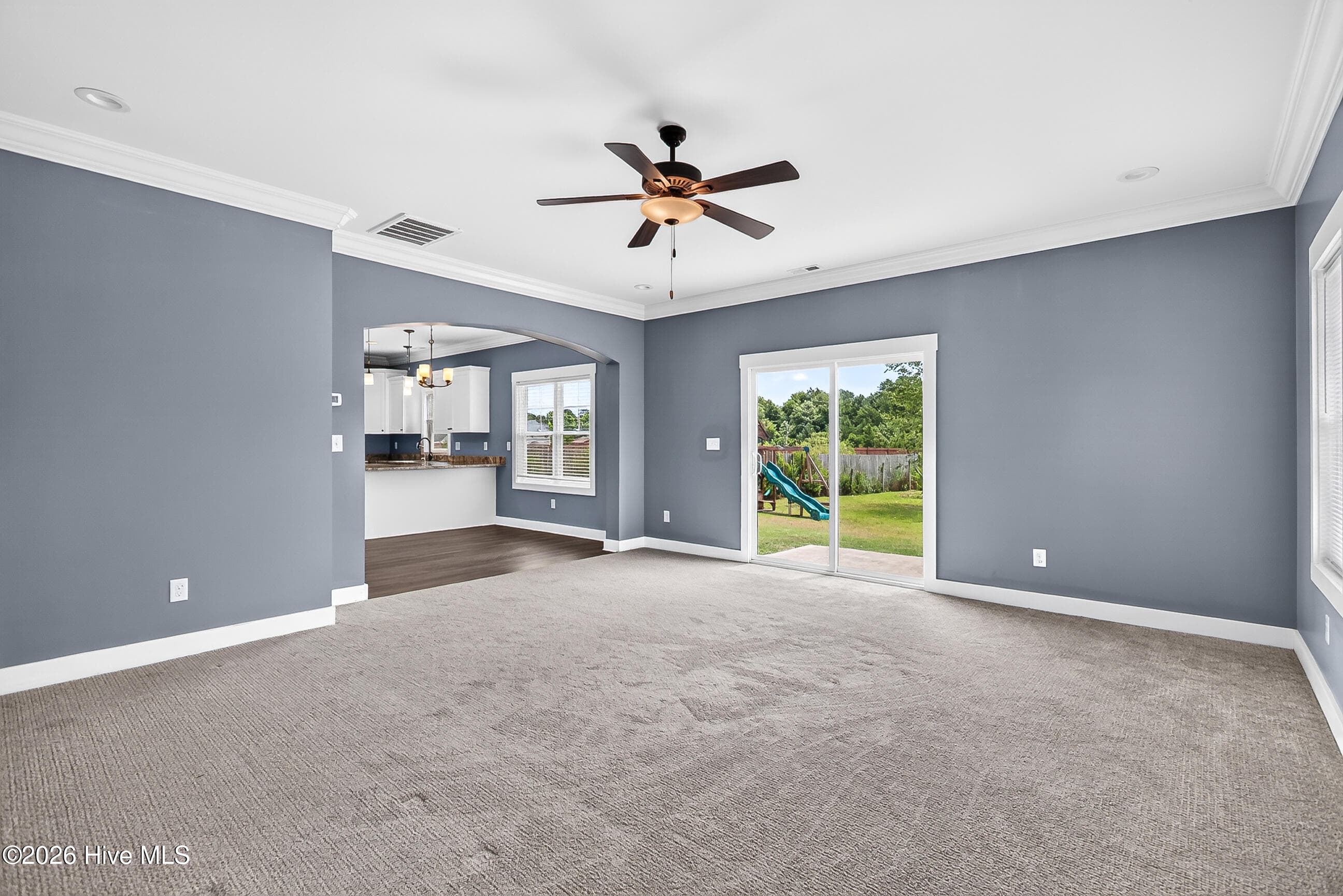 Single Family Residence at 412 Elgin Road, Hubert, NC 28539, photo 10 of 62