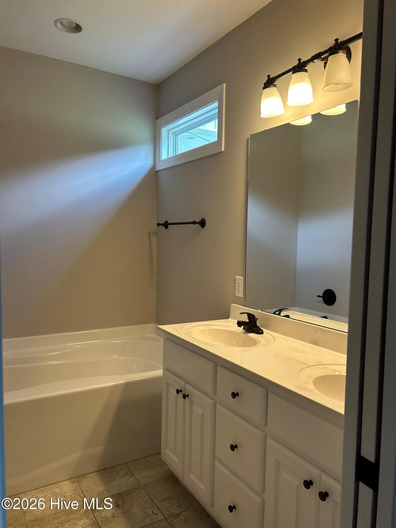 Single Family Residence at 210 Beaver Dam Drive, Clinton, NC 28328, photo 13 of 15