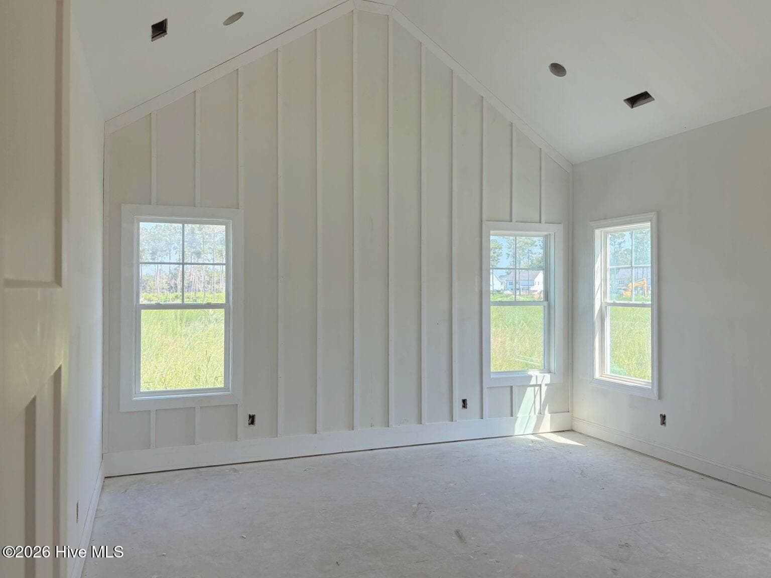 Single Family Residence at 87 Delphi Trace, Hampstead, NC 28443, photo 14 of 29