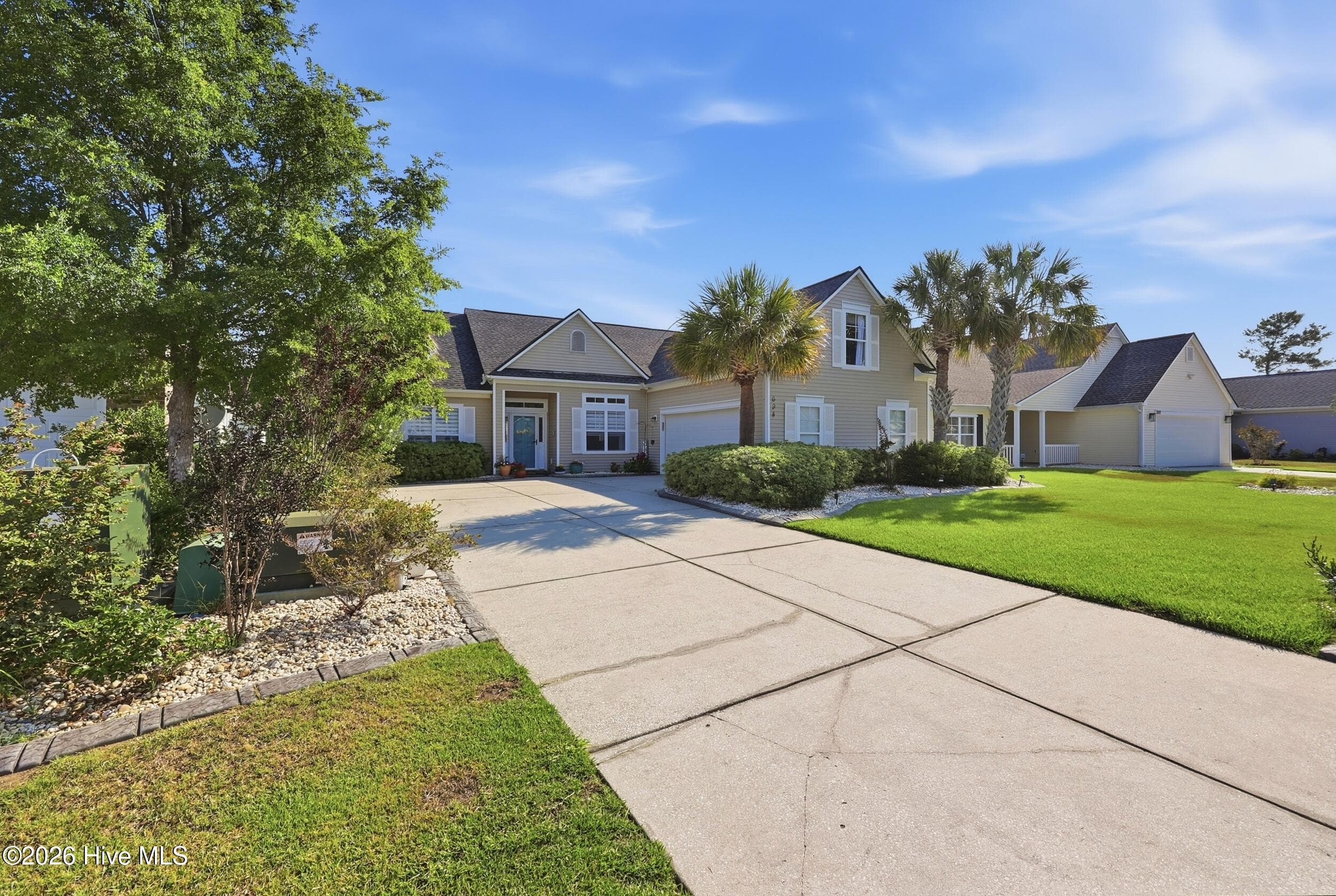 Single Family Residence at 694 Meadowbrook Lane NW, Calabash, NC 28467, photo 2 of 48