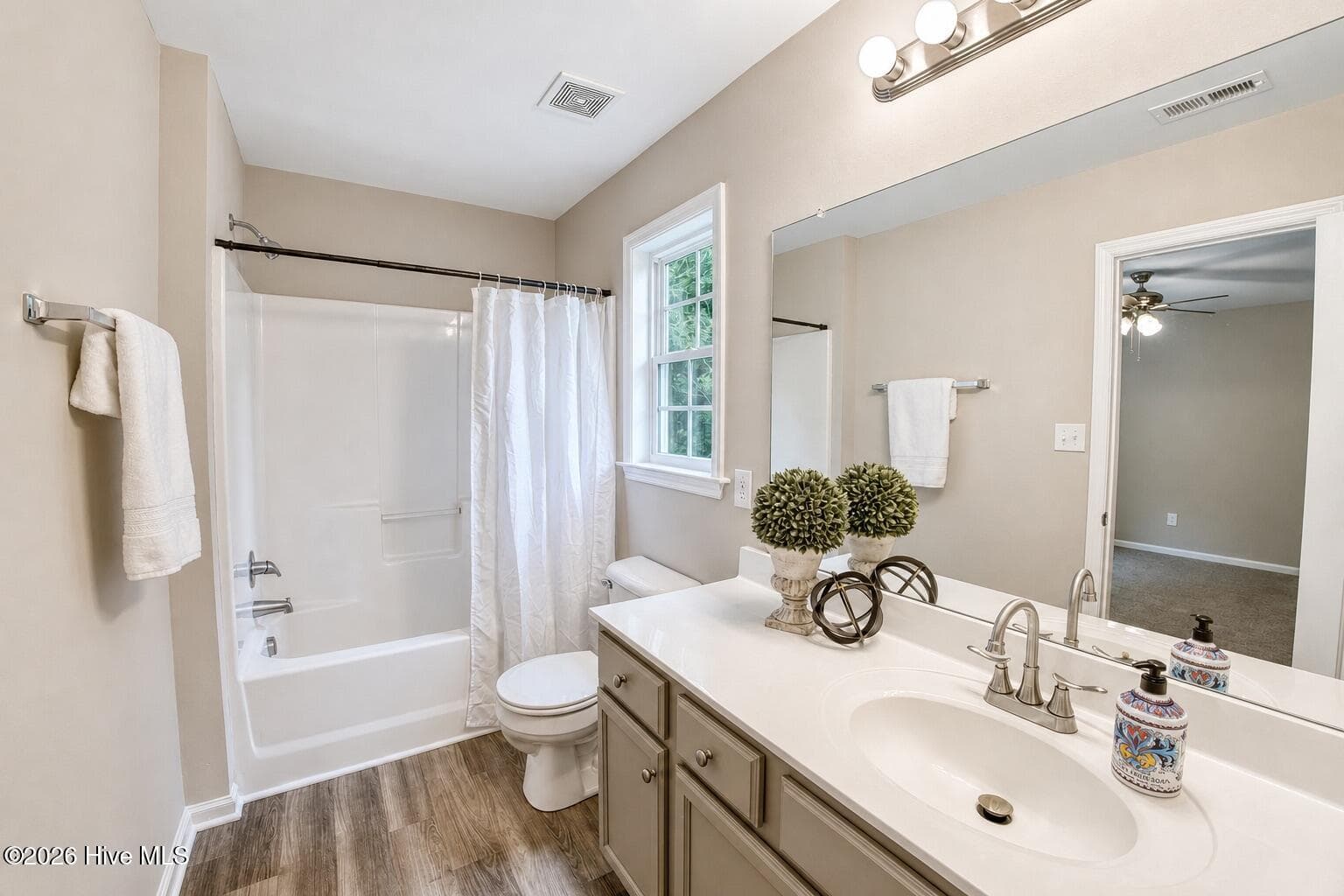 Single Family Residence at 303 Big Tree Lane, Chinquapin, NC 28521, photo 24 of 35