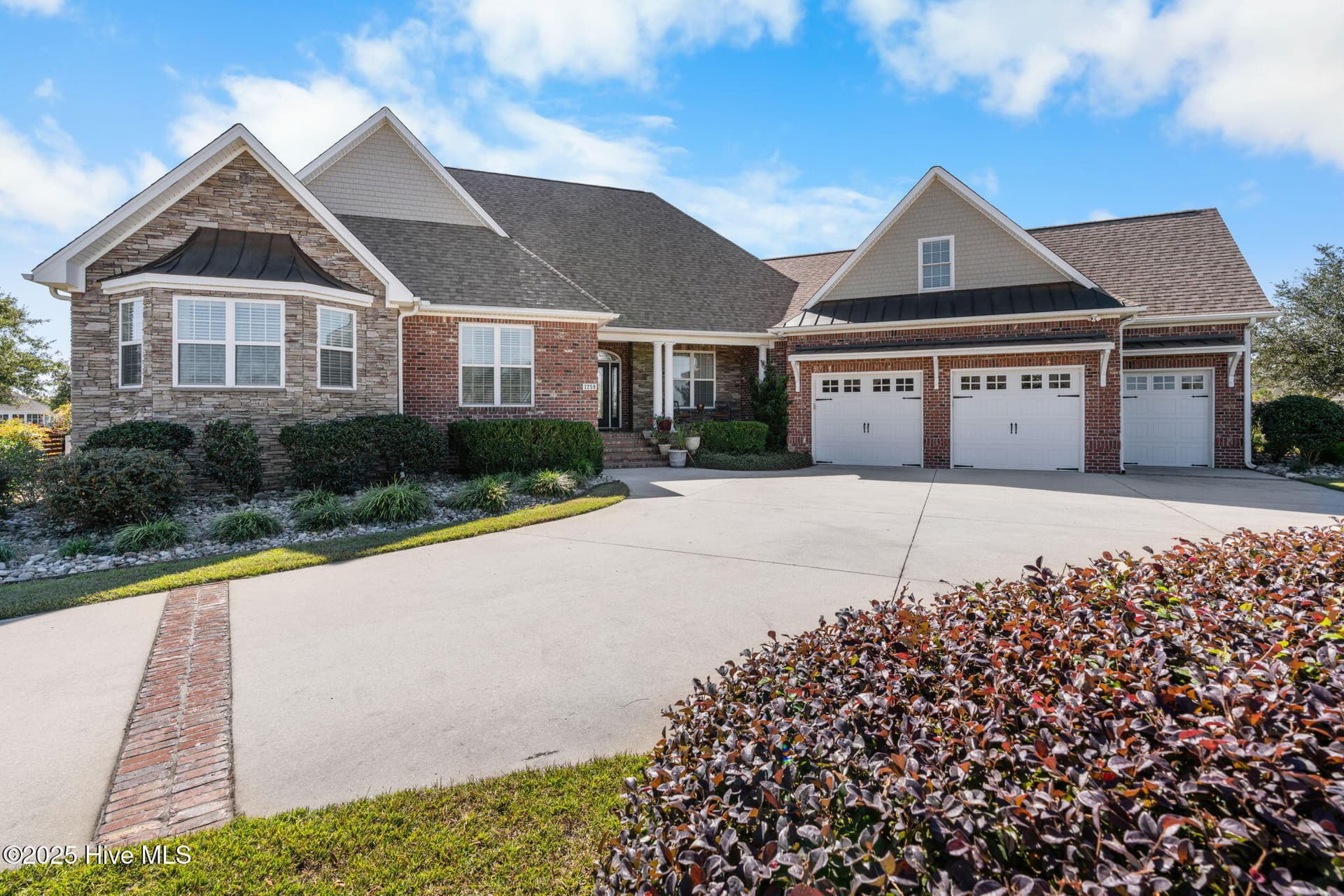 Single Family Residence at 2259 Compass Pointe South Wynd NE, Leland, NC 28451