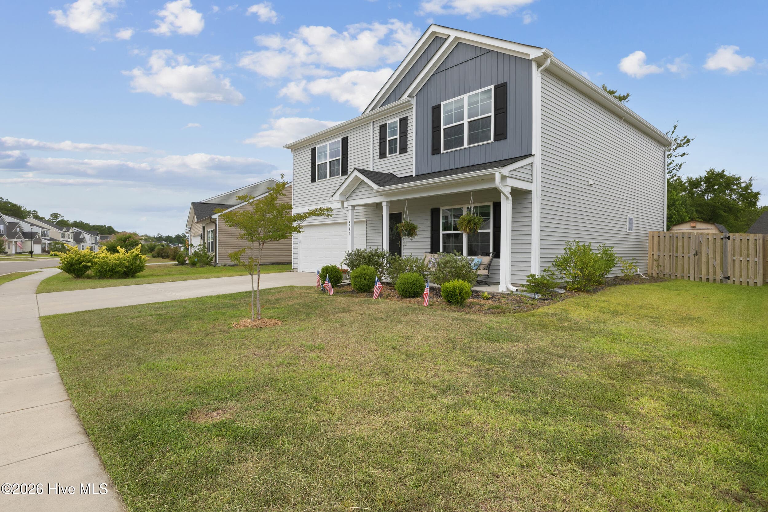 Single Family Residence at 4561 Parsons Mill Drive, Castle Hayne, NC 28429, photo 6 of 54