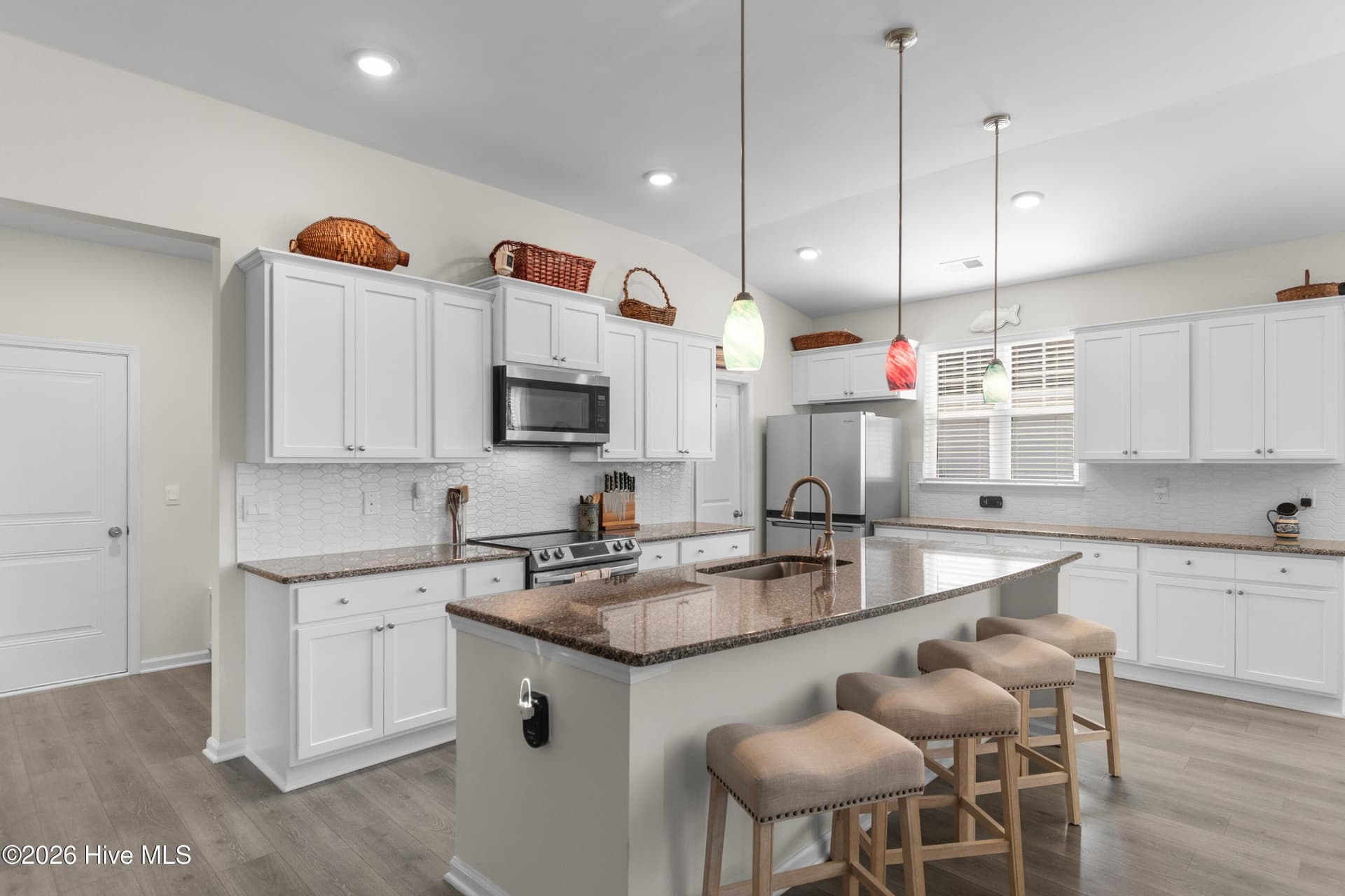 Single Family Residence at 8718 Nottoway Avenue NW, Calabash, NC 28467, photo 11 of 71