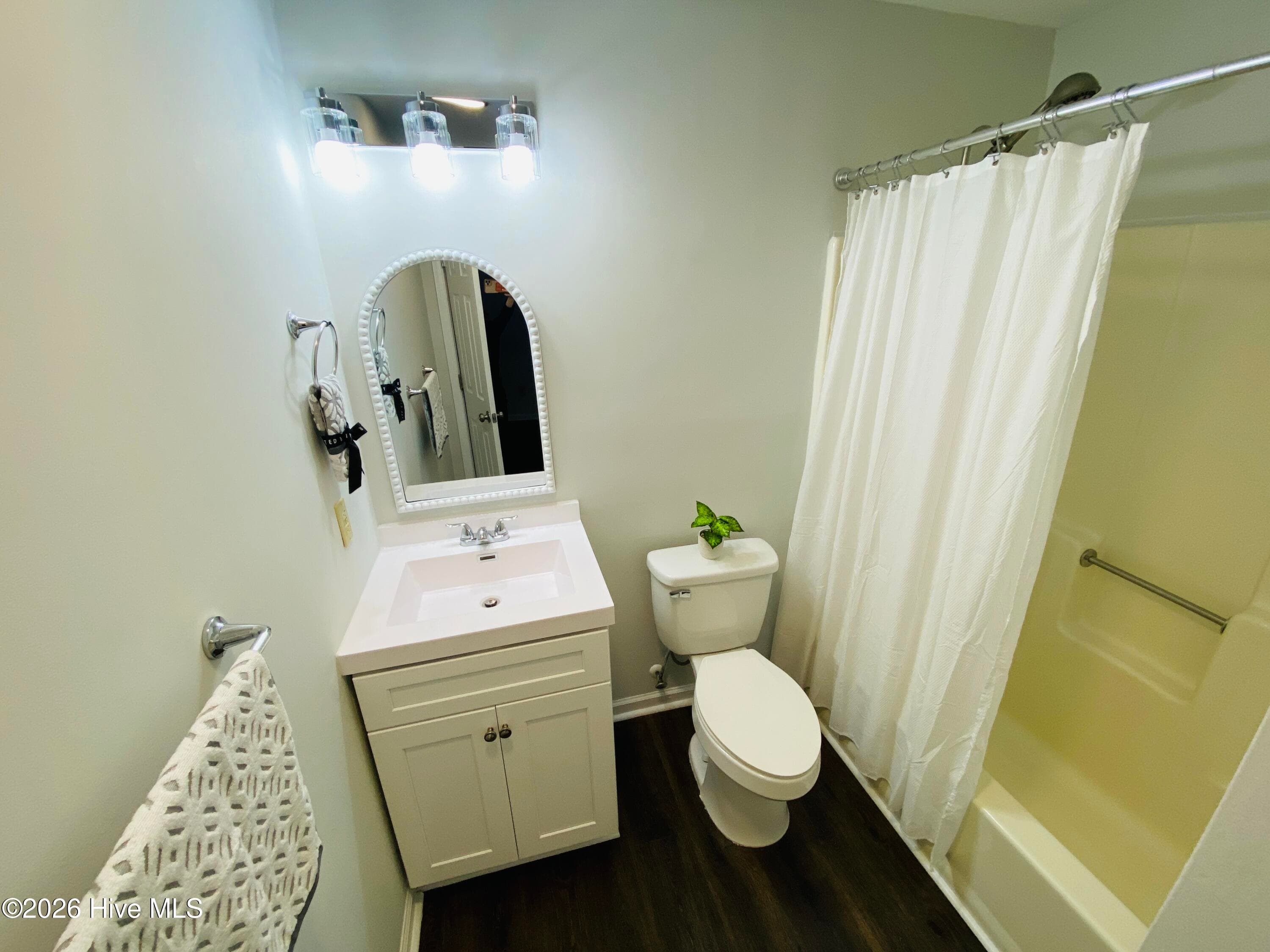 Condominium at 2702 S 17th Street Apt A, Wilmington, NC 28412, photo 13 of 19