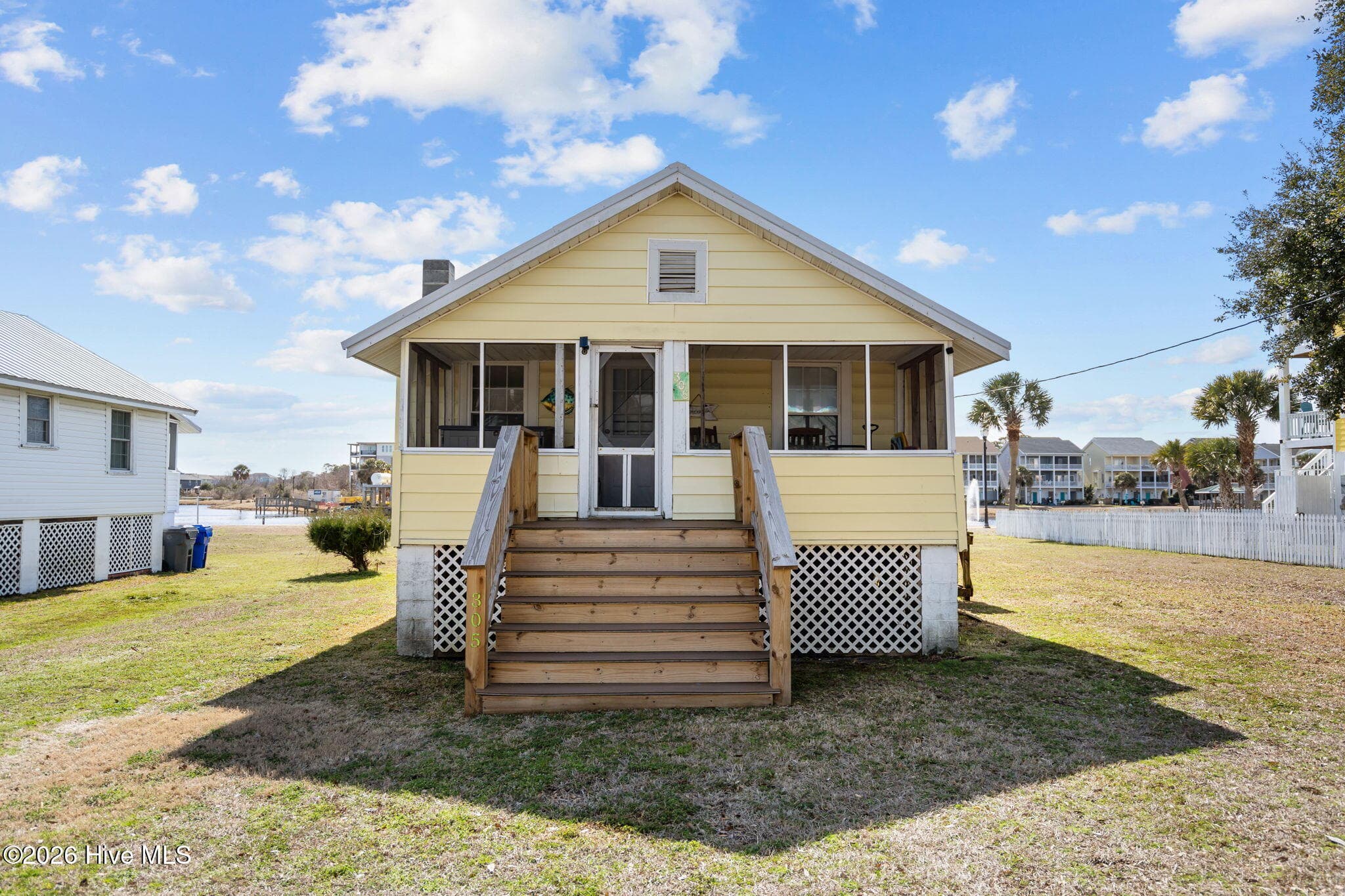 Single Family Residence at 305 Atlanta Avenue, Carolina Beach, NC 28428, photo 3 of 69