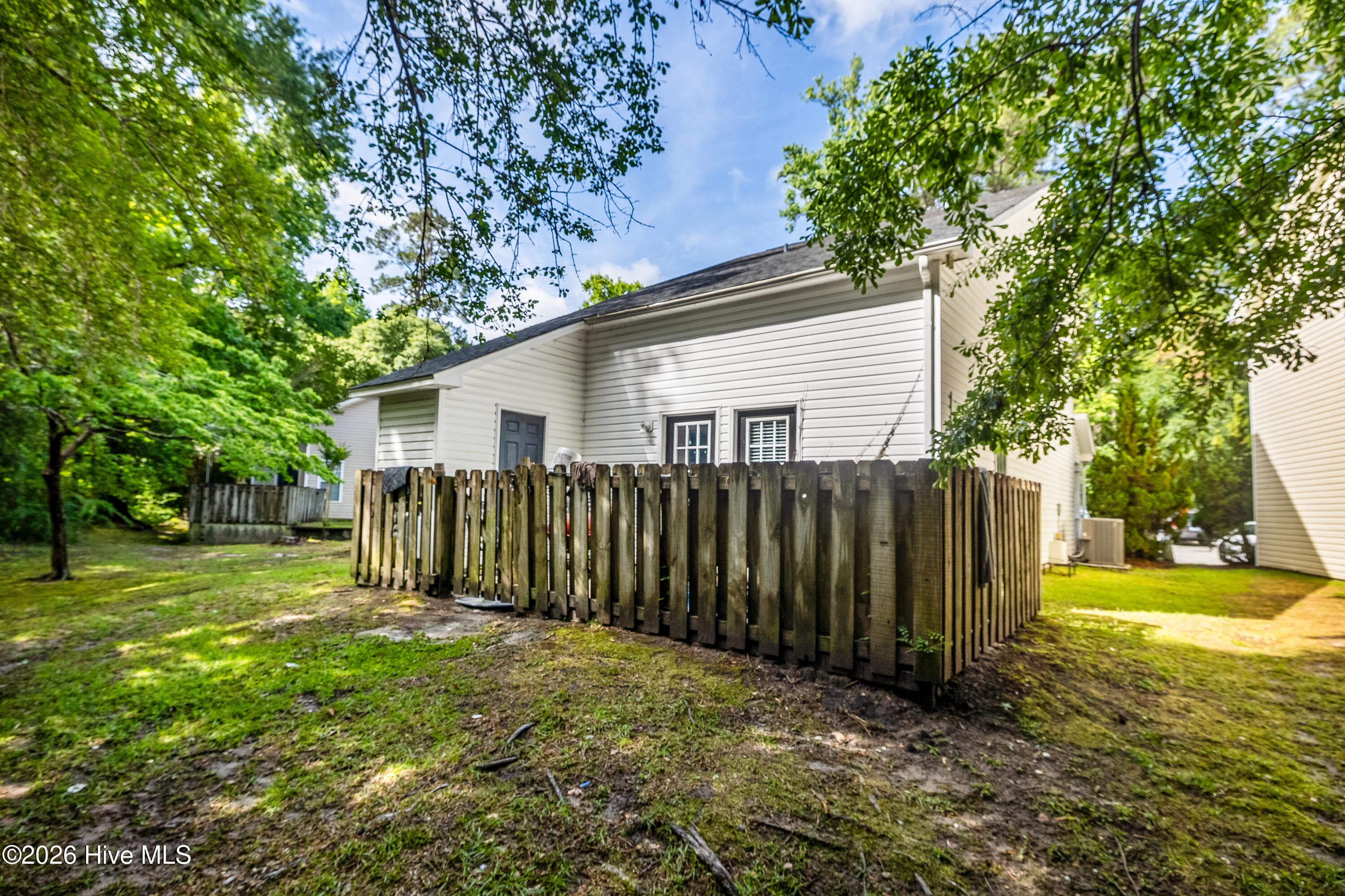 Single Family Residence at 4217 Sequoia Court 4r, Wilmington, NC 28403, photo 5 of 33