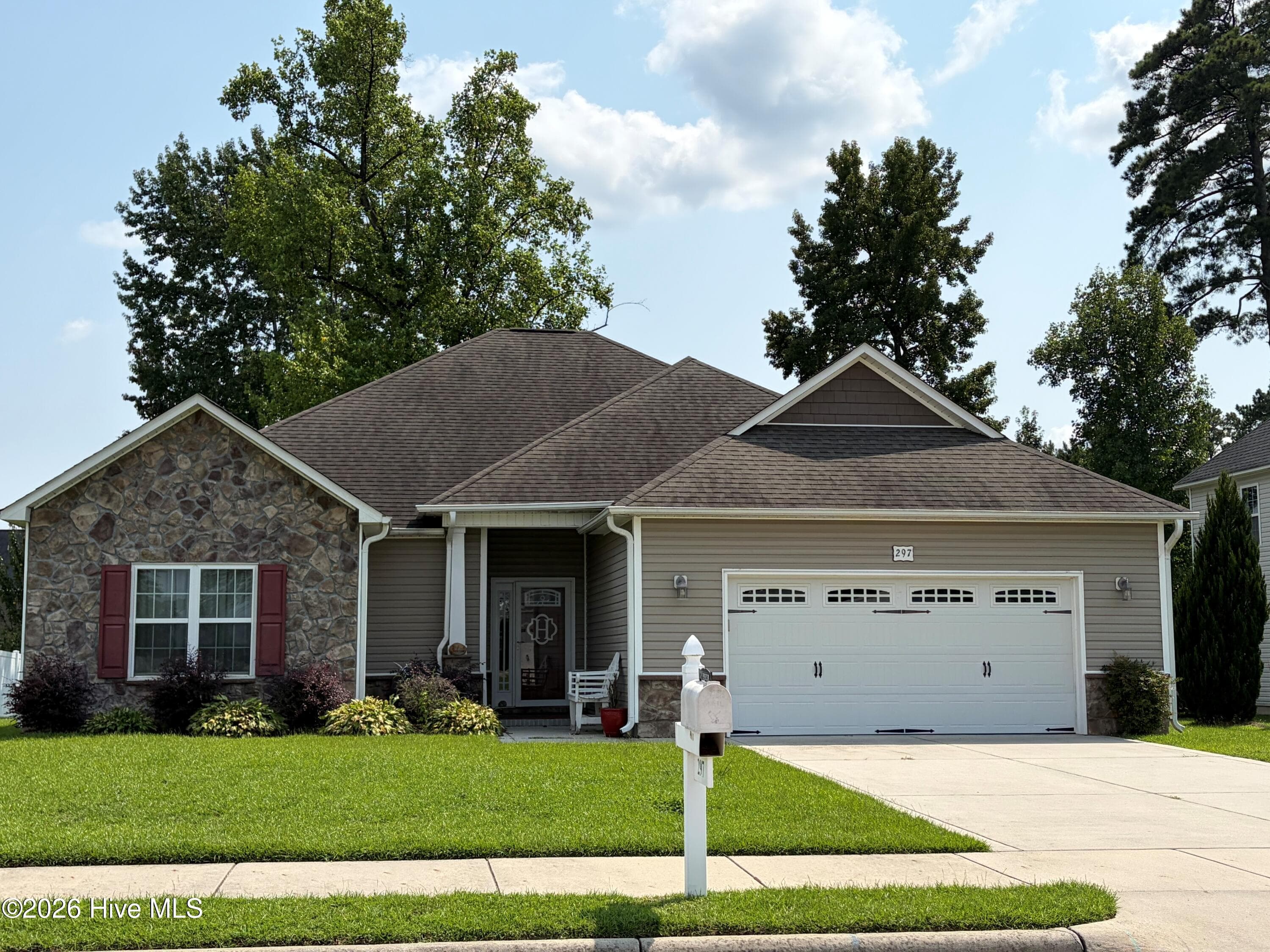 Single Family Residence at 297 Copper Creek Drive, Winterville, NC 28590, photo 2 of 52