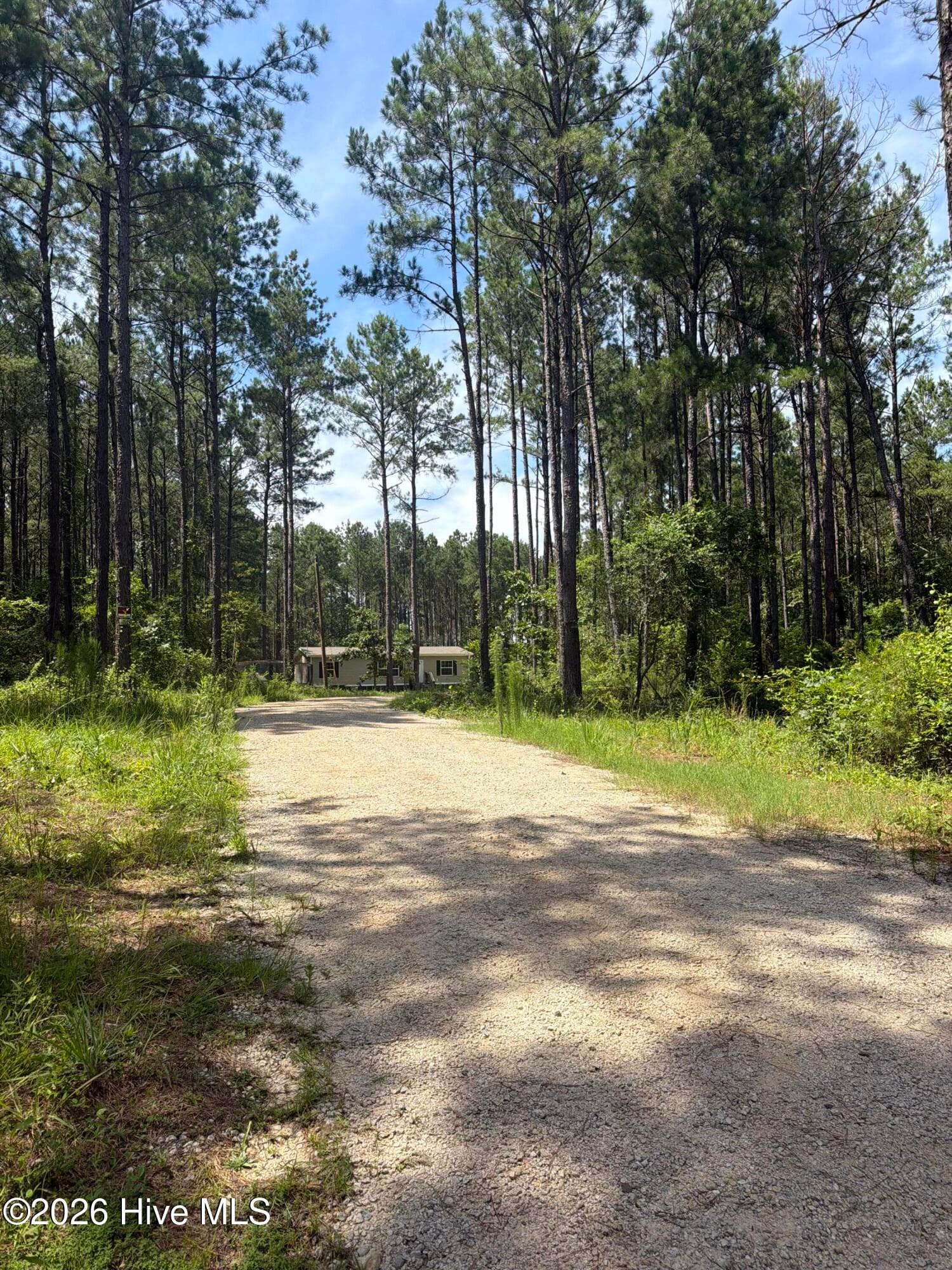 Manufactured Home at 645 Bent Knee Road, Keysville, GA 30816, photo 2 of 73