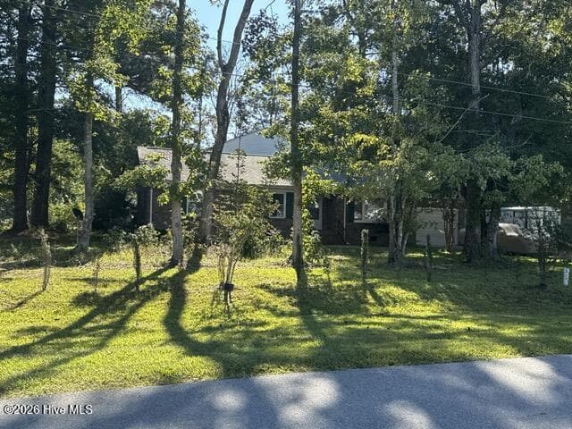 Single Family Residence at 620 Windward Drive, Oriental, NC 28571, photo 9 of 12