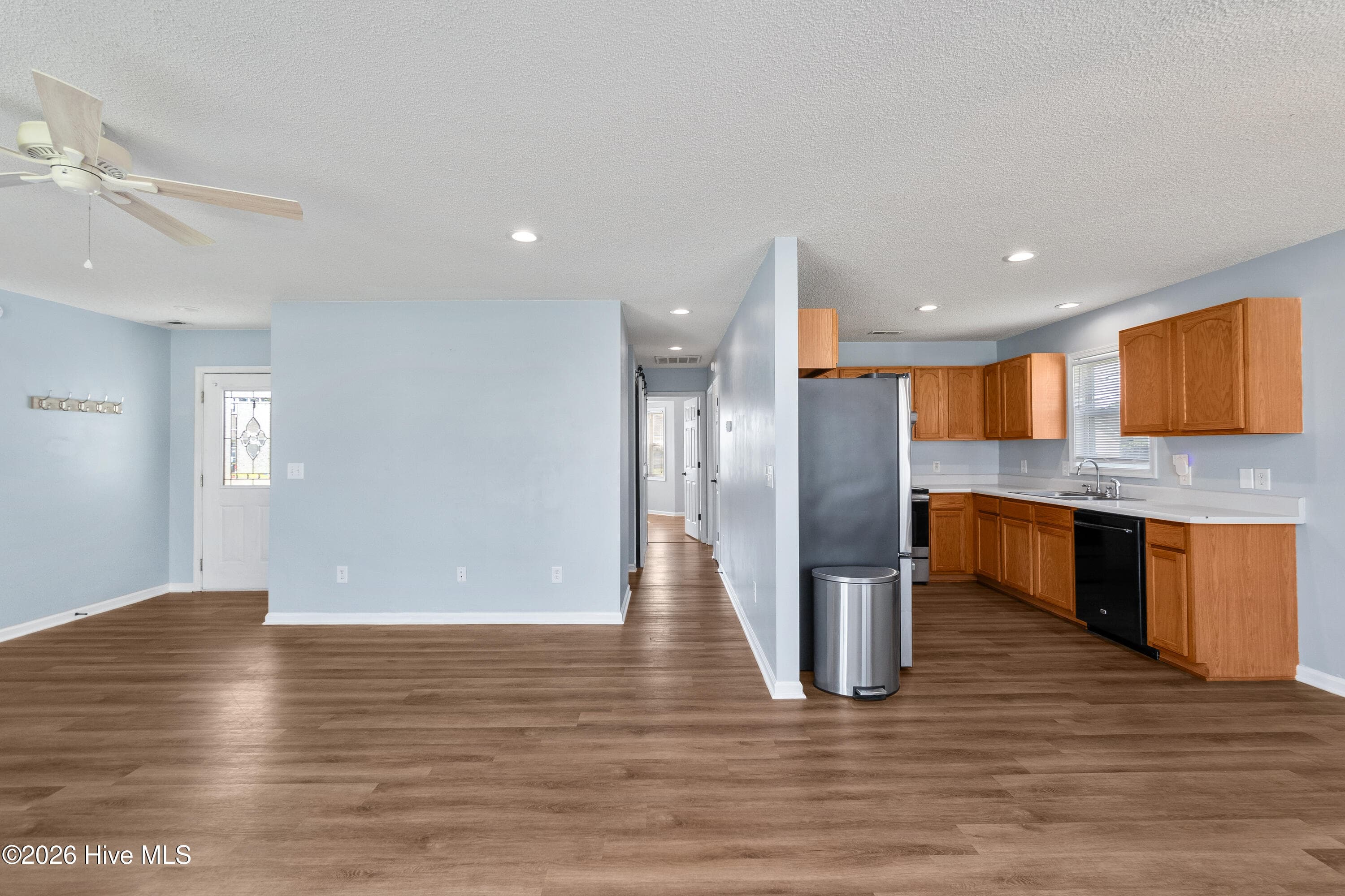 Single Family Residence at 105 Raintree Run, Elizabeth City, NC 27909, photo 14 of 48