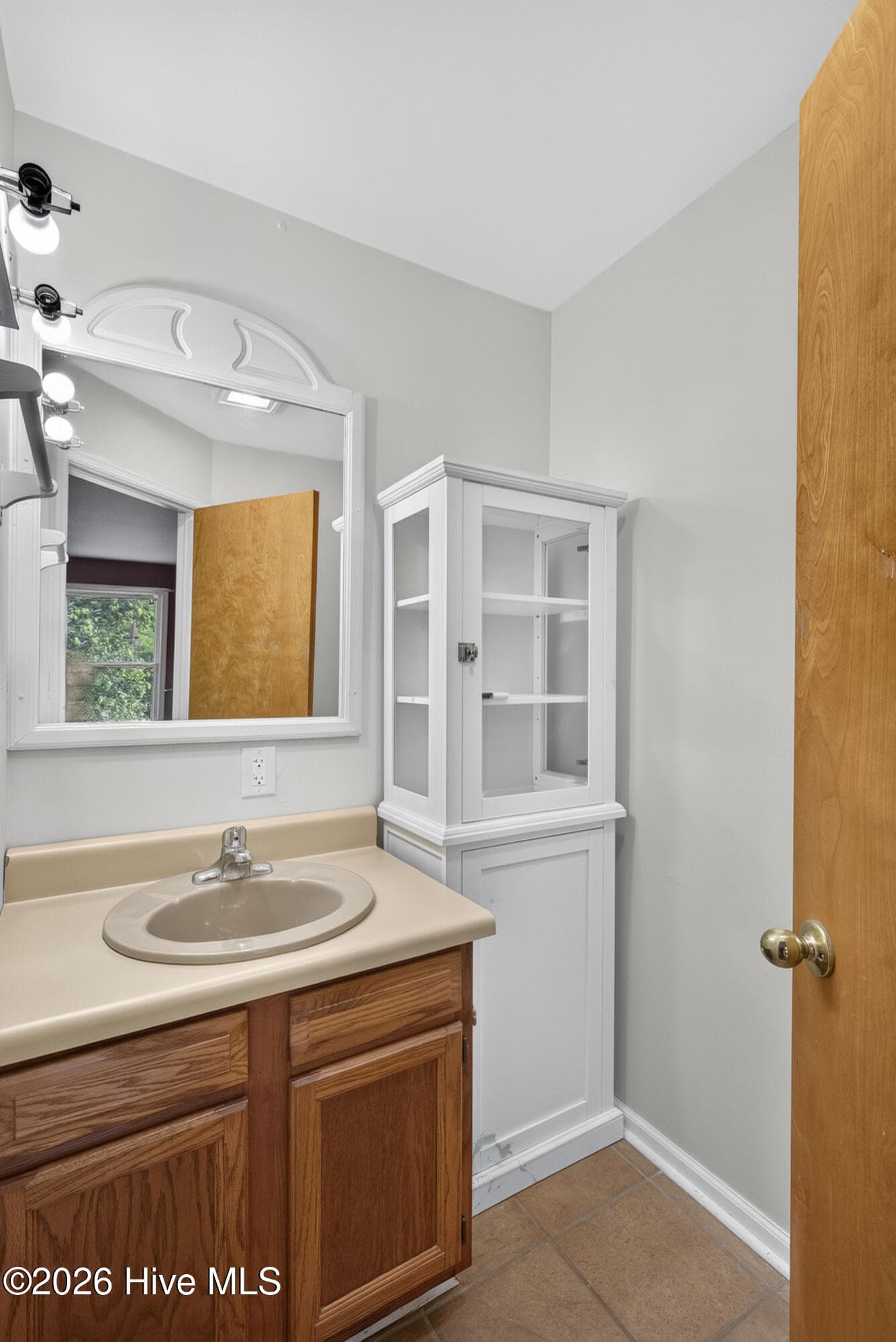 Duplex at 310 N 5th Avenue, Wilmington, NC 28401, photo 35 of 64