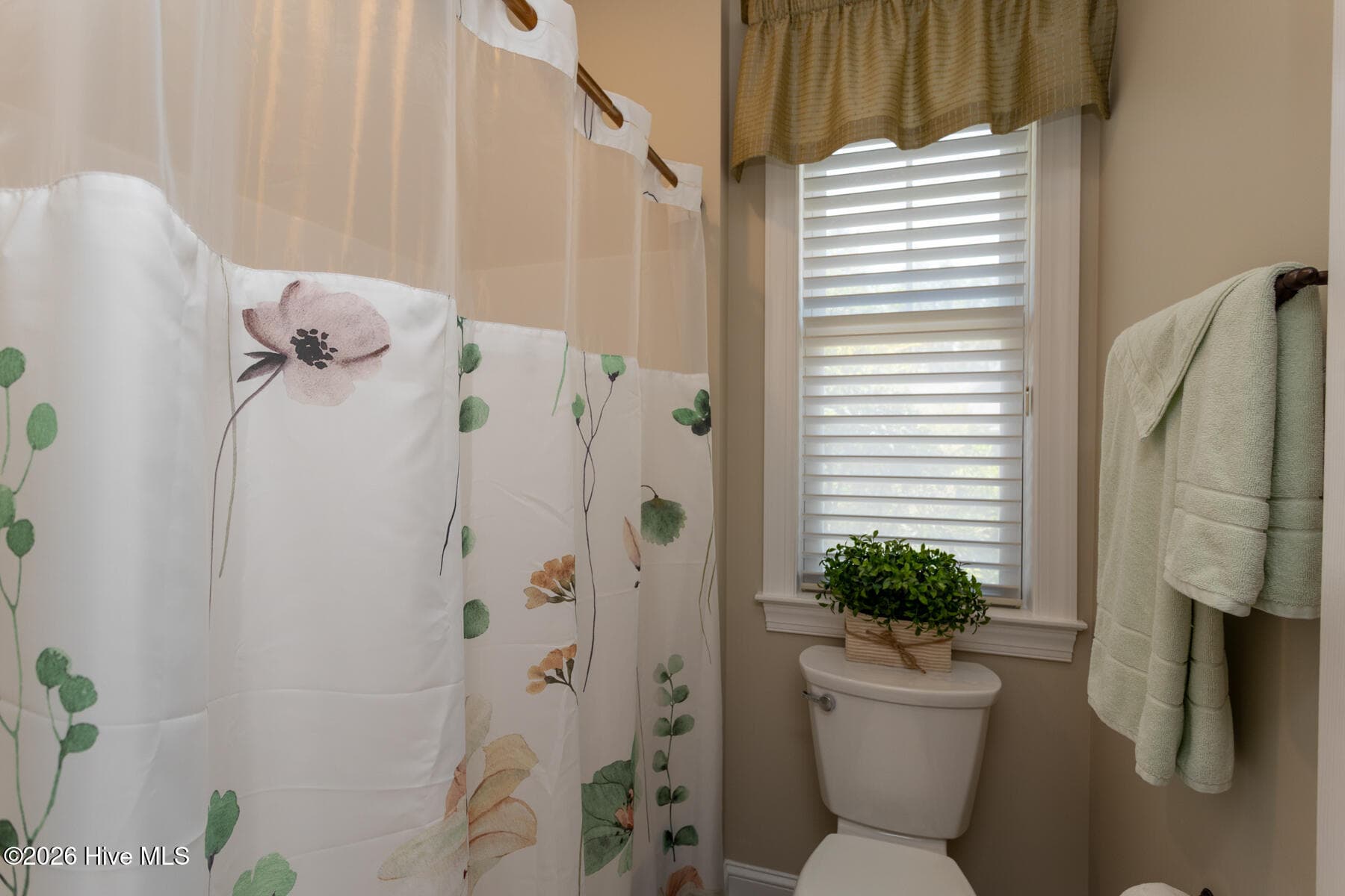 Single Family Residence at 114 Andrews Drive, West End, NC 27376, photo 17 of 33