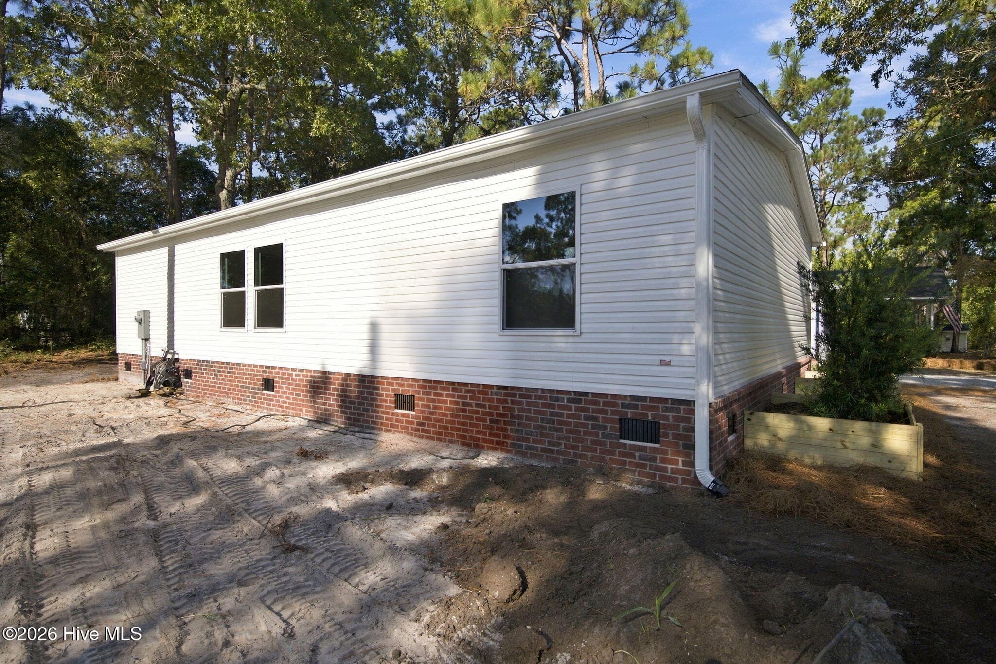 Manufactured Home at 209 Sycamore Road, Southport, NC 28461, photo 134 of 167