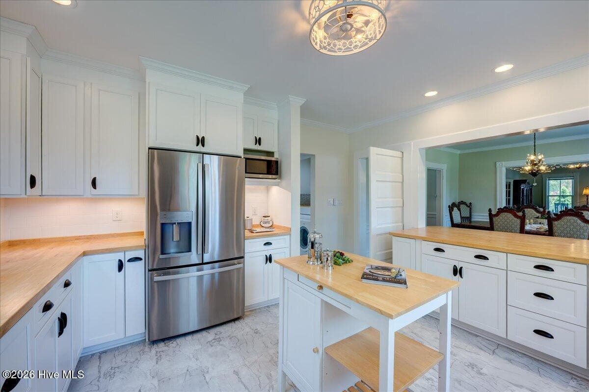 Single Family Residence at 405 Hancock Street, New Bern, NC 28560, photo 62 of 113