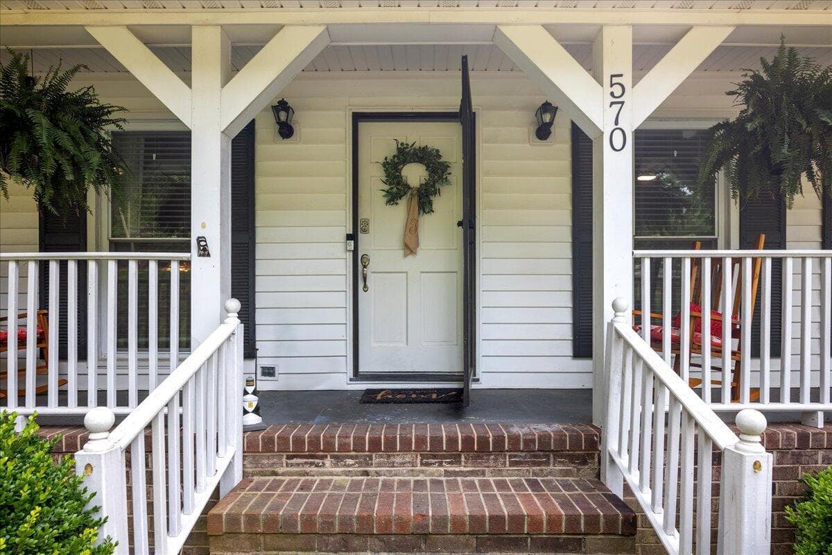 Single Family Residence at 570 Wallace Wells Circle, Lincolnton, GA 30817, photo 11 of 49
