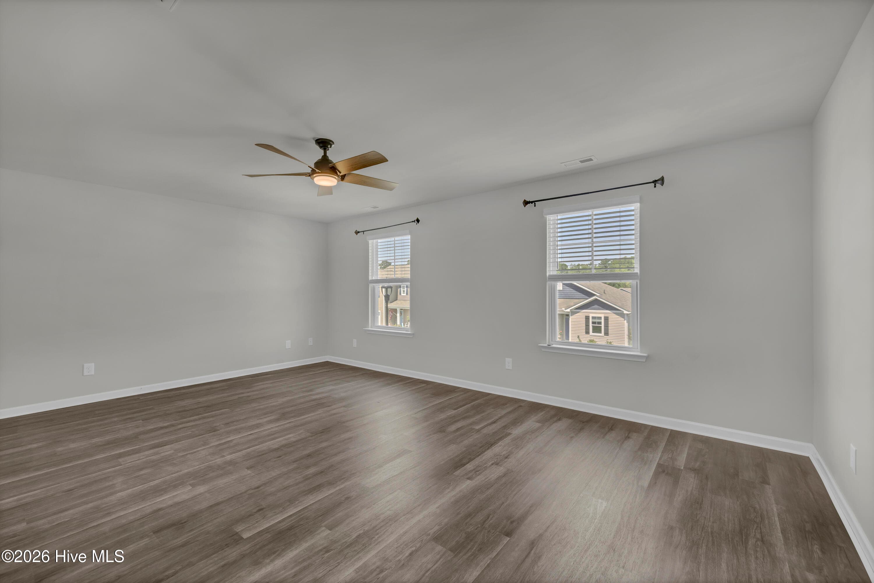 Single Family Residence at 824 Delta Court, Wilmington, NC 28401, photo 22 of 32