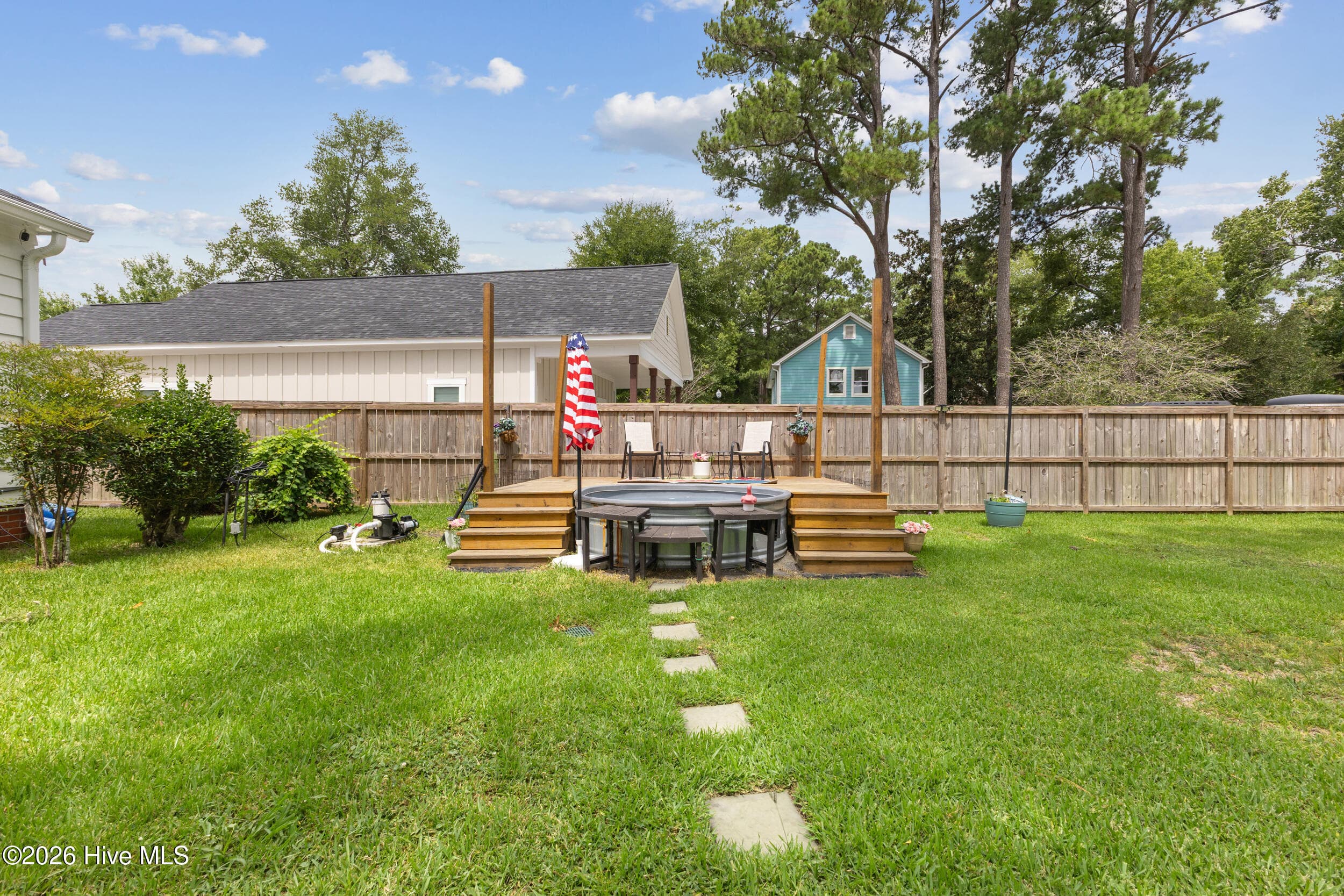 Single Family Residence at 4109 Peachtree Avenue, Wilmington, NC 28403, photo 41 of 50