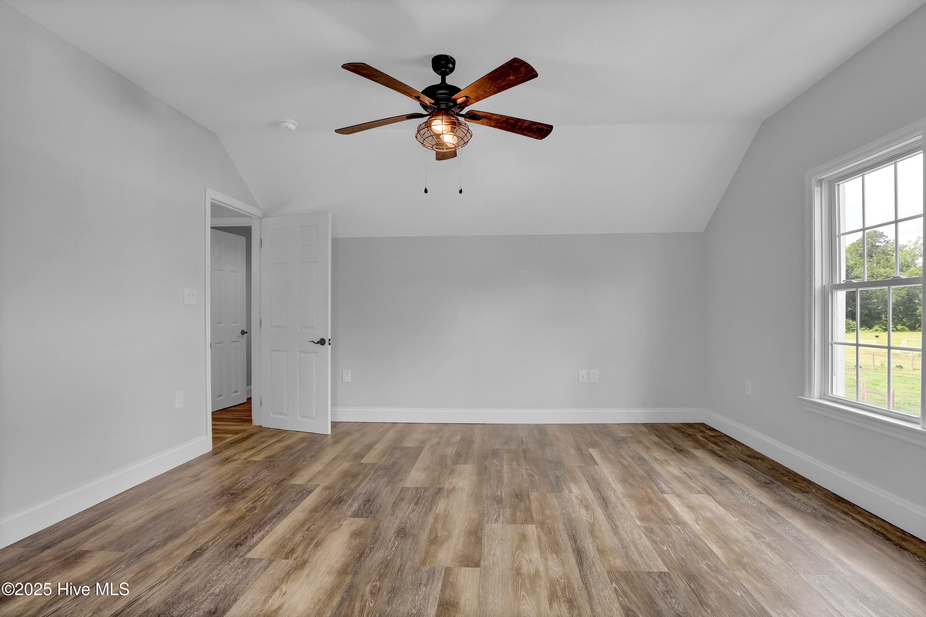Single Family Residence at 2971 Penderlea Highway, Burgaw, NC 28425, photo 22 of 26