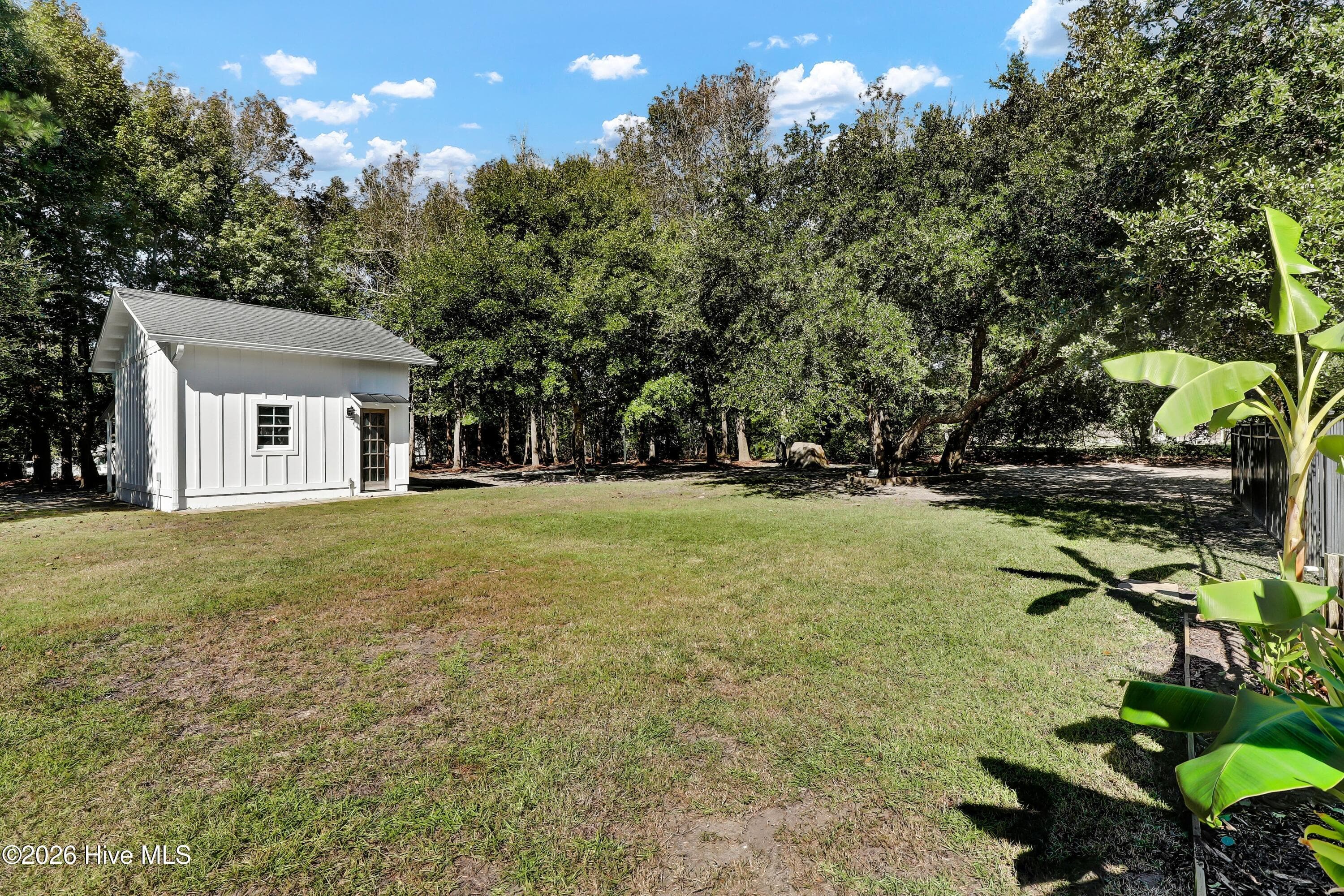 Single Family Residence at 351 Olde Point Loop, Hampstead, NC 28443, photo 53 of 81