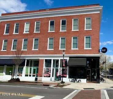 Condominium at 304 N Front Street Apt Q, Wilmington, NC 28401, photo 2 of 64