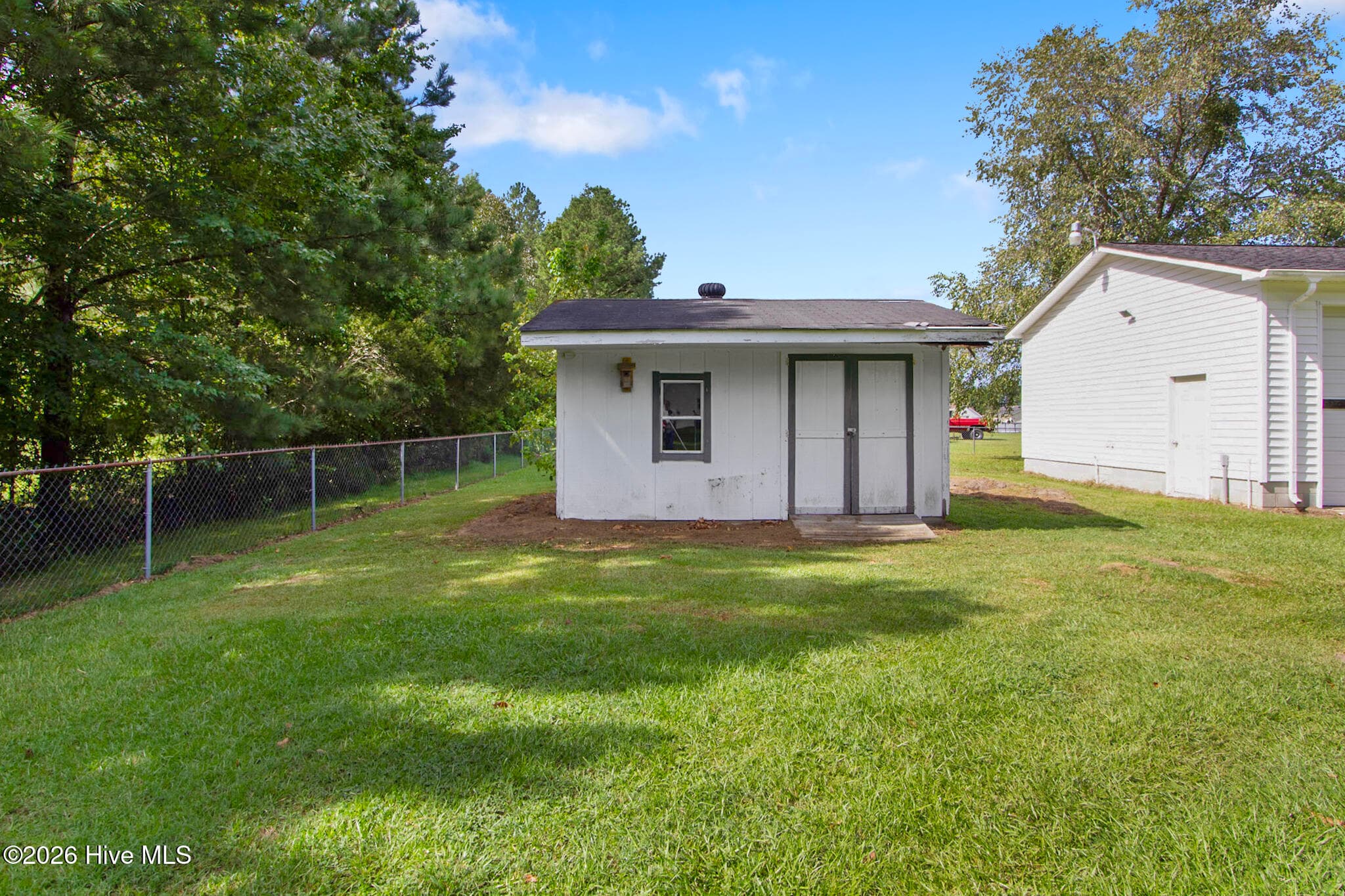 Single Family Residence at 2026 Longview Drive, Greenville, NC 27858, photo 7 of 37