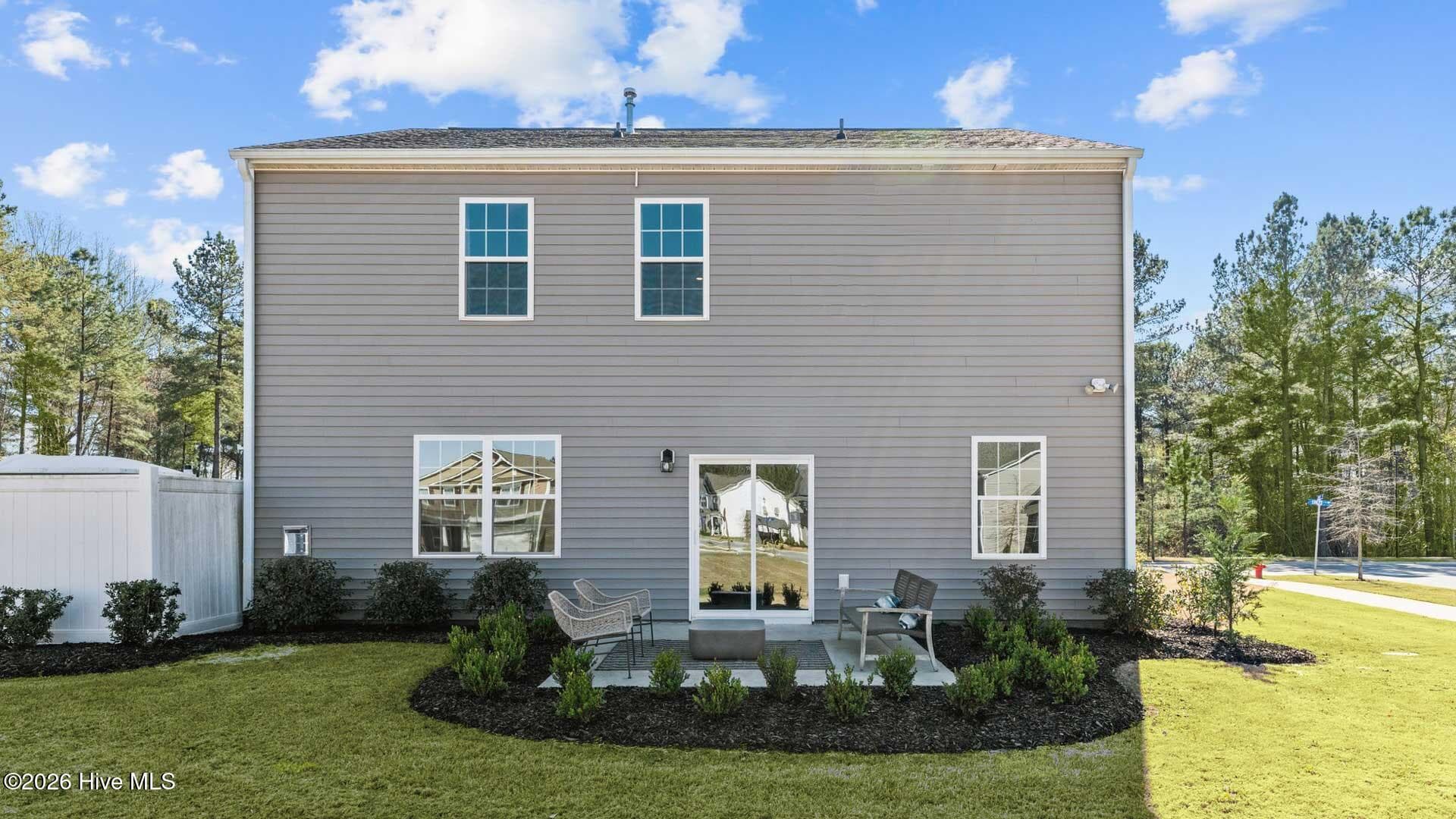 Single Family Residence at 4004 Montford Drive, New Bern, NC 28562, photo 30 of 63