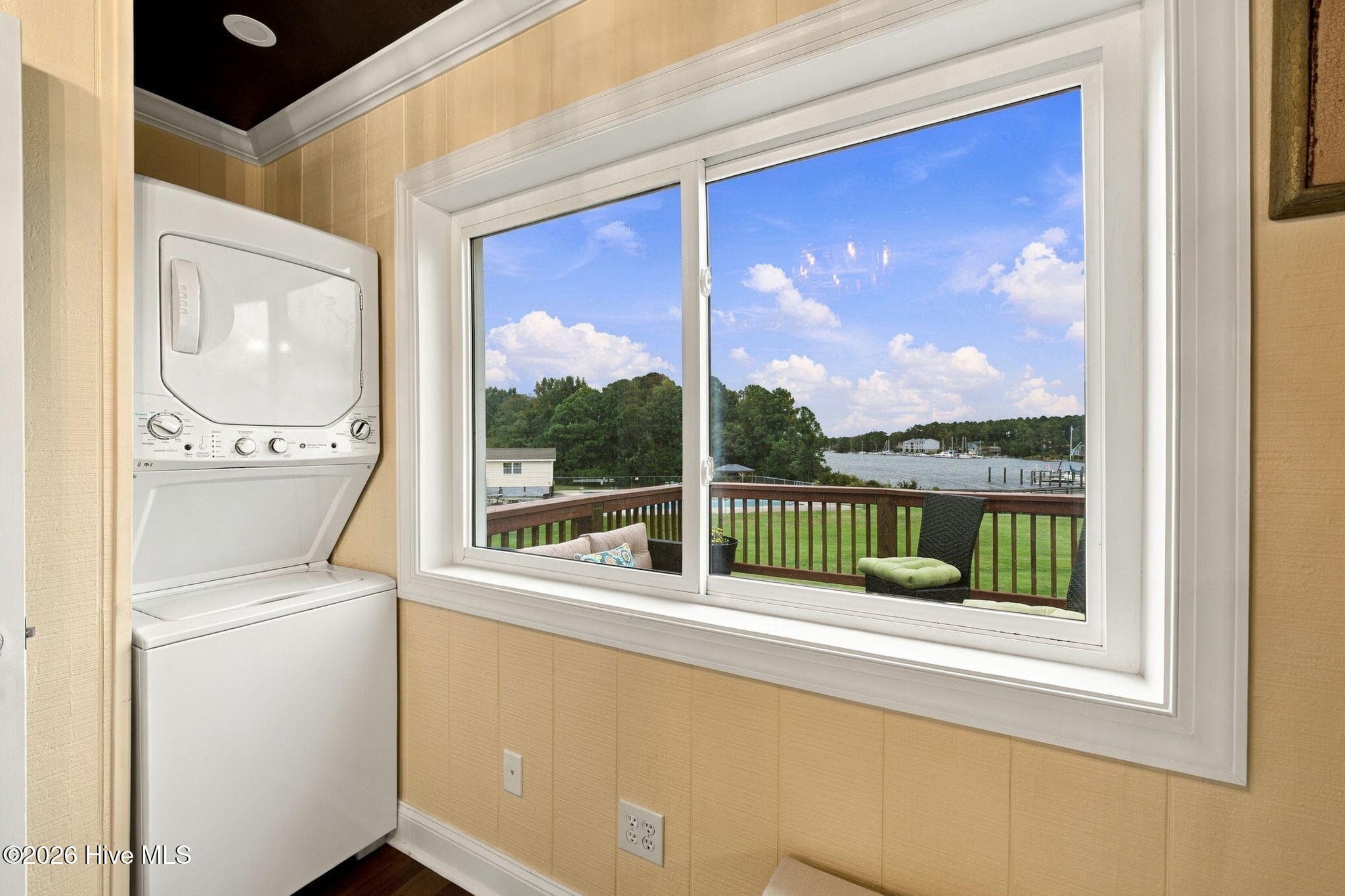 Condominium at 8047 Treasure Drive Apt 8, Oriental, NC 28571, photo 25 of 49