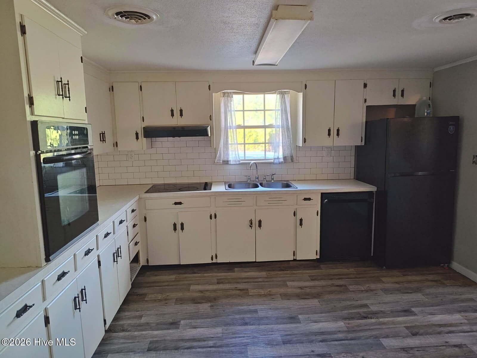 Single Family Residence at 489 Hwy 58 S, Kinston, NC 28504, photo 78 of 156