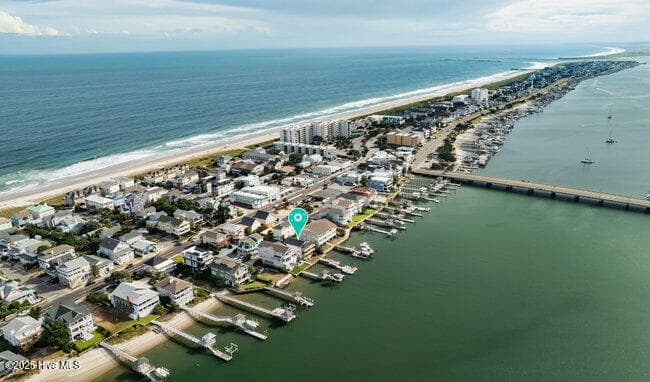 Condominium at 9 W Atlanta Street 3, Wrightsville Beach, NC 28480, photo 61 of 67